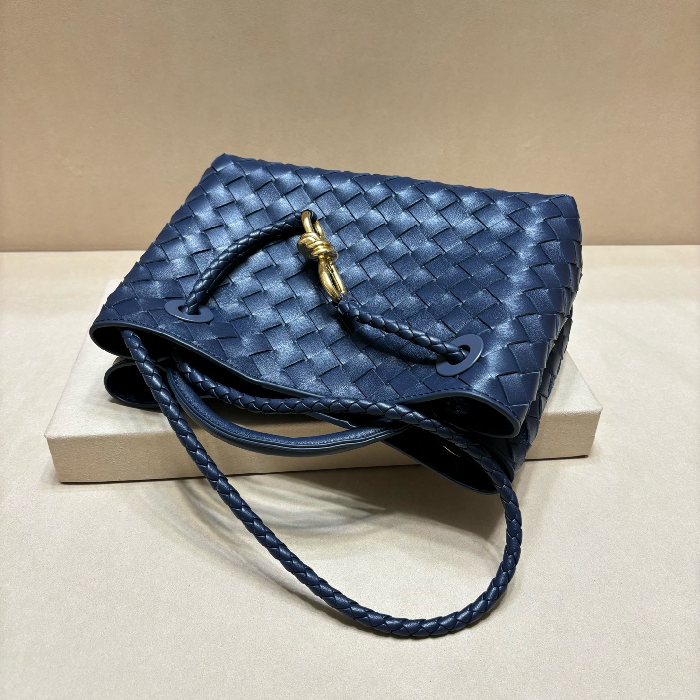 顶级🅿️2058 Intrecciato編織小号手提包の春夏新作