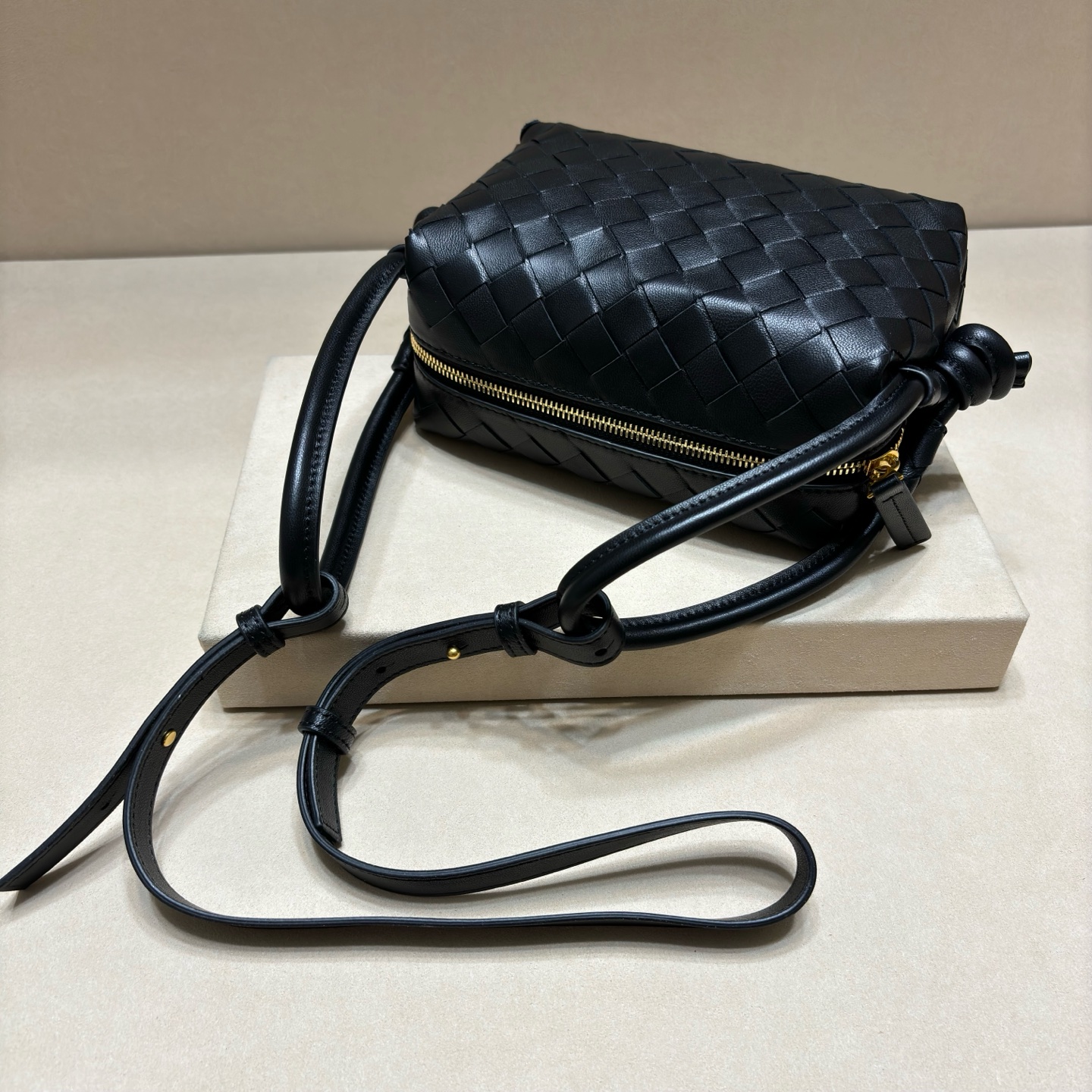 顶级🅿️1155 Loop手袋 - 超大環扣デザインで多機能なスタイル