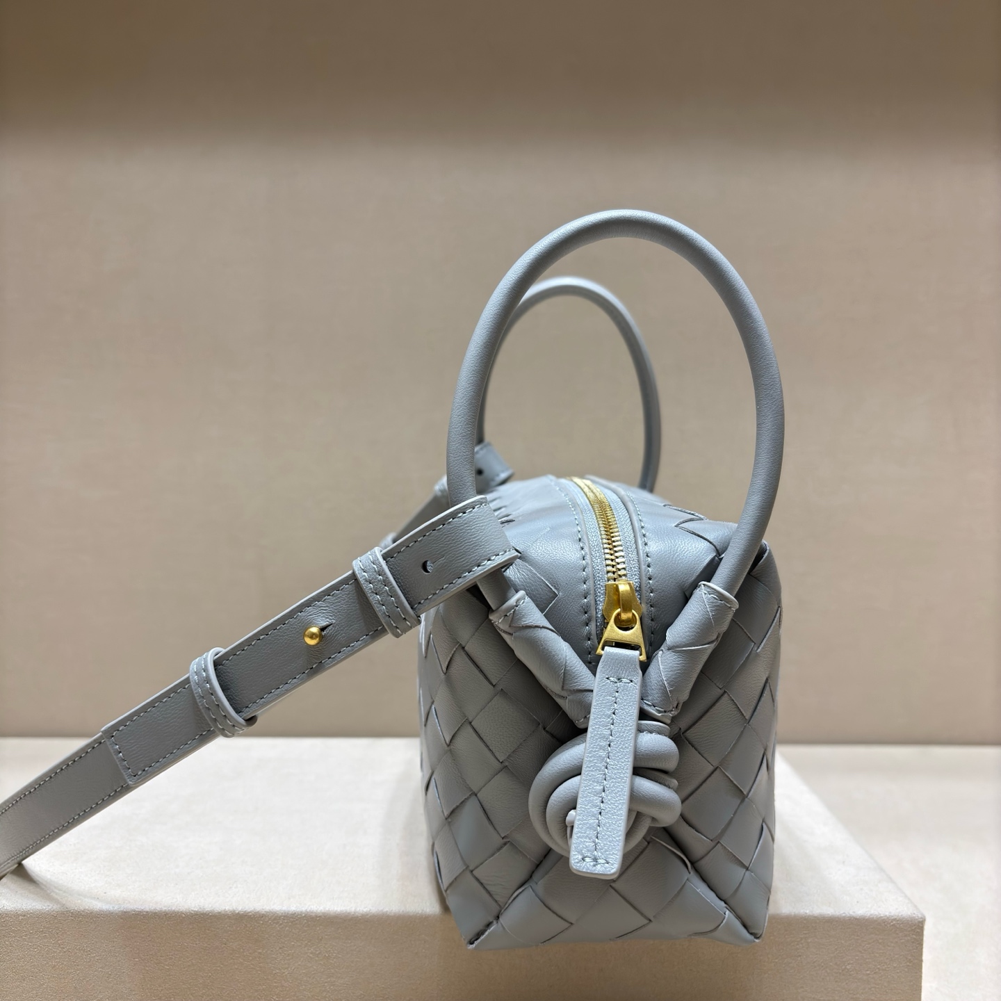 顶级🅿️1155 Loop手袋 - 超大環扣で多機能デザイン