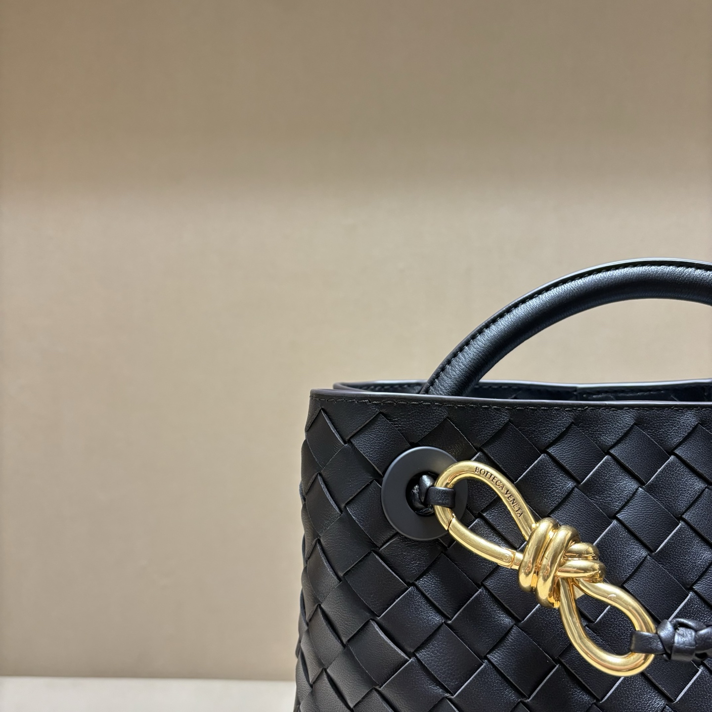 顶级🅿️2058 Intrecciato編織革小号手提包 - 多様な背法と収納力