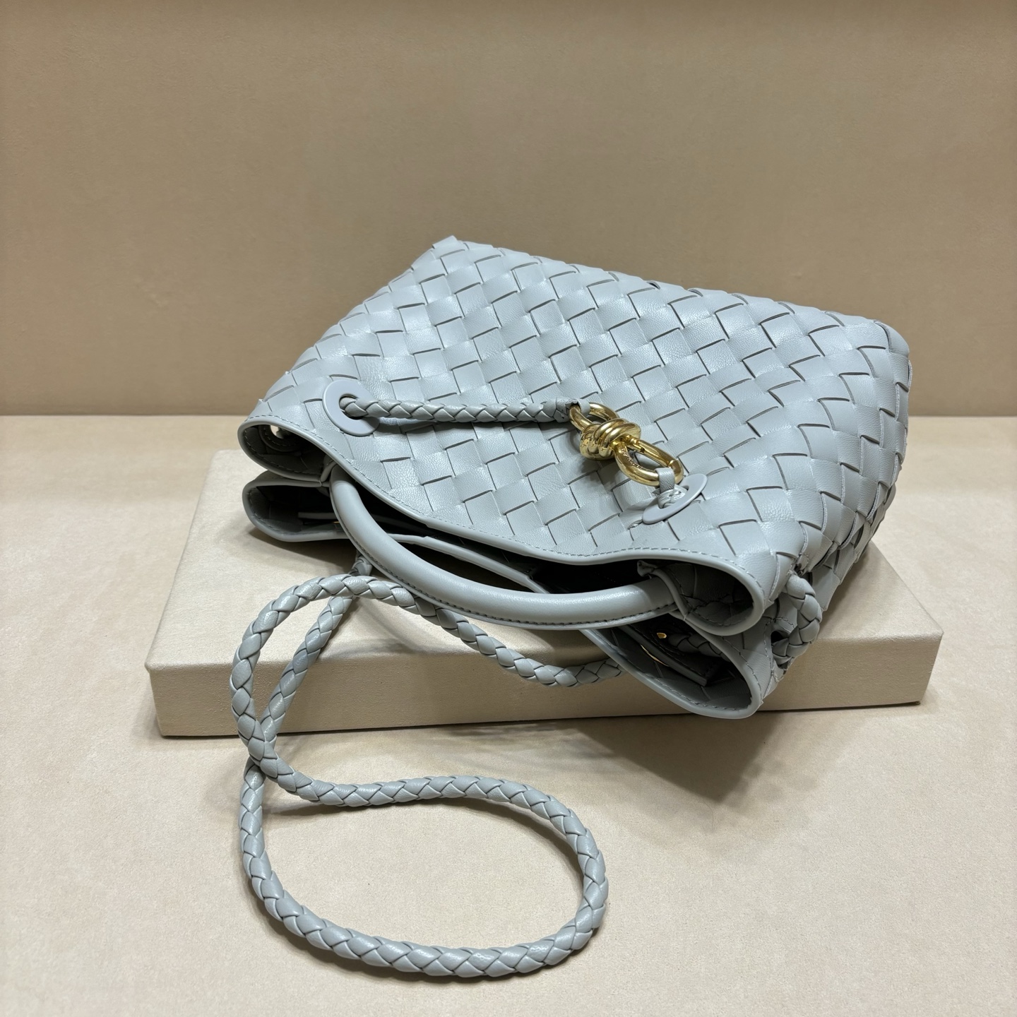 顶级🅿️2058 春夏新作 編織風小型手提げバッグ