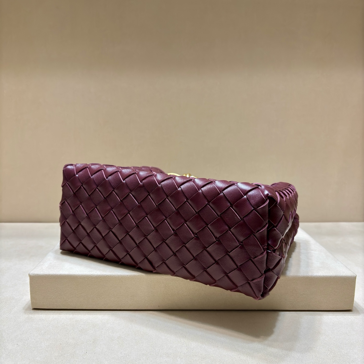 顶级🅿️2058 小号手提バッグ - 編織風スタイルと金属ディテール