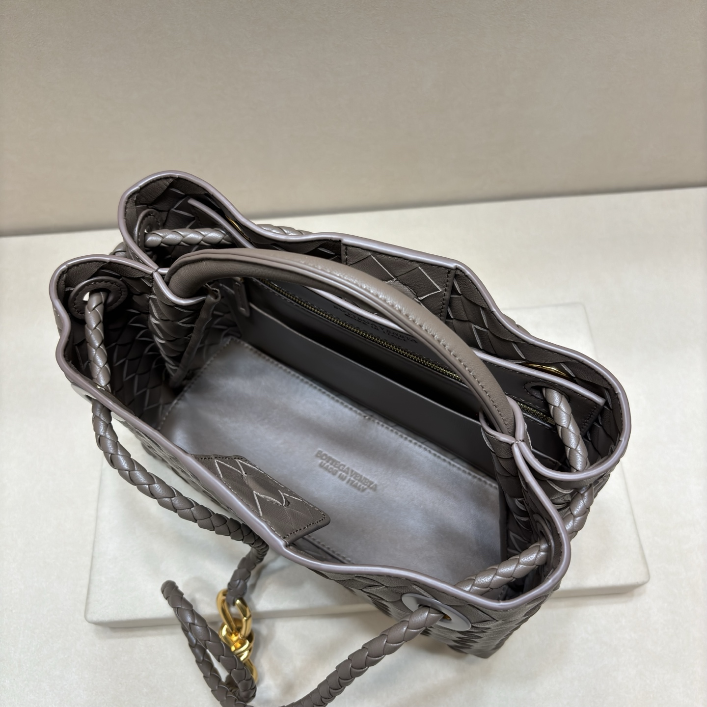 顶级🅿️2058 編織デザインの春夏新作小型手提げバッグ