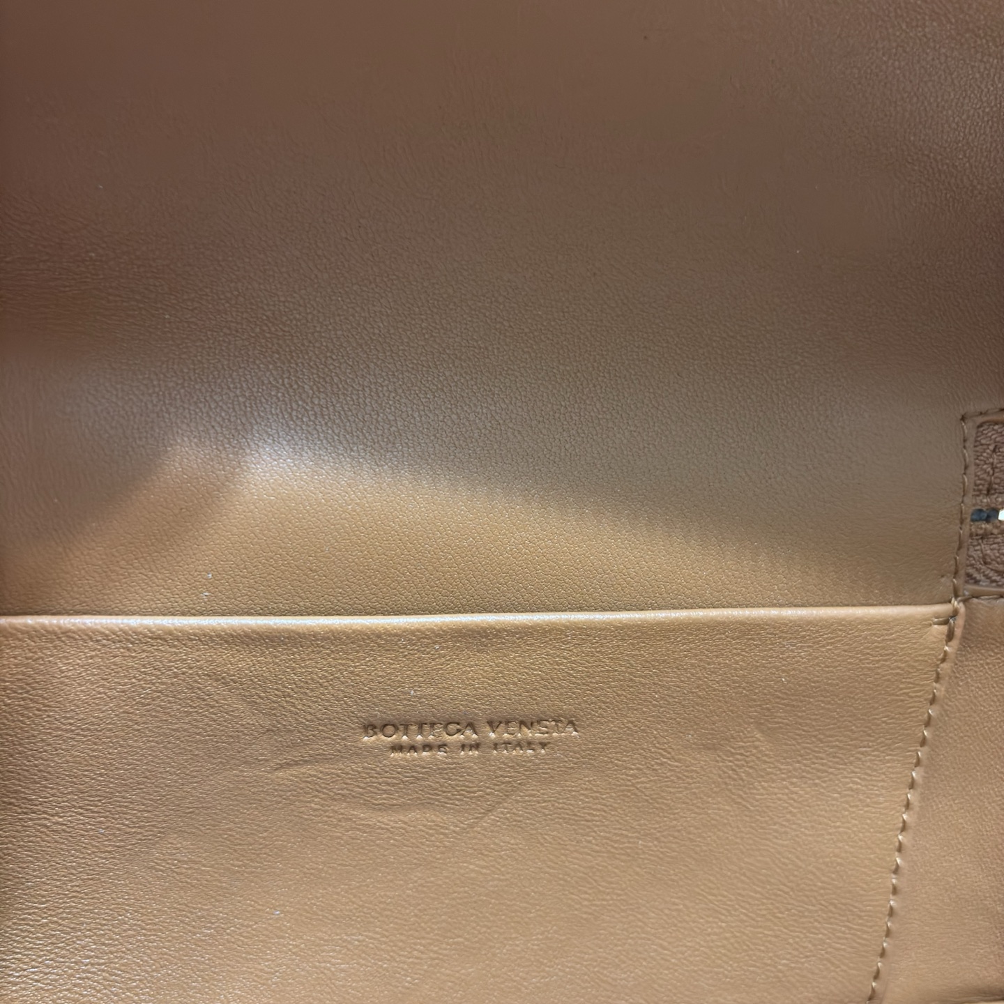 顶级🅿️1470 春夏編み込みラウンドジッパーショルダーバッグ