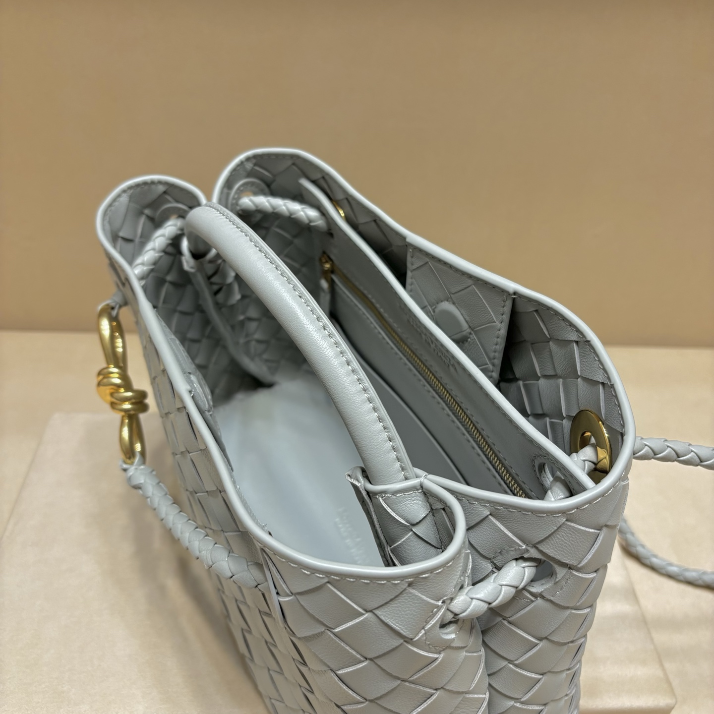 顶级🅿️2058 春夏新作 編織風小型手提げバッグ