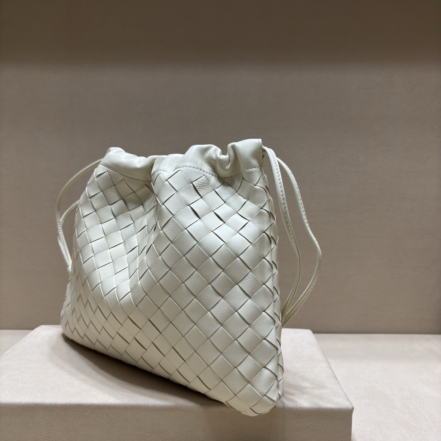 顶级🅿️1218 抽绳デザインのDustbag - スタイリッシュで軽量なバッグ