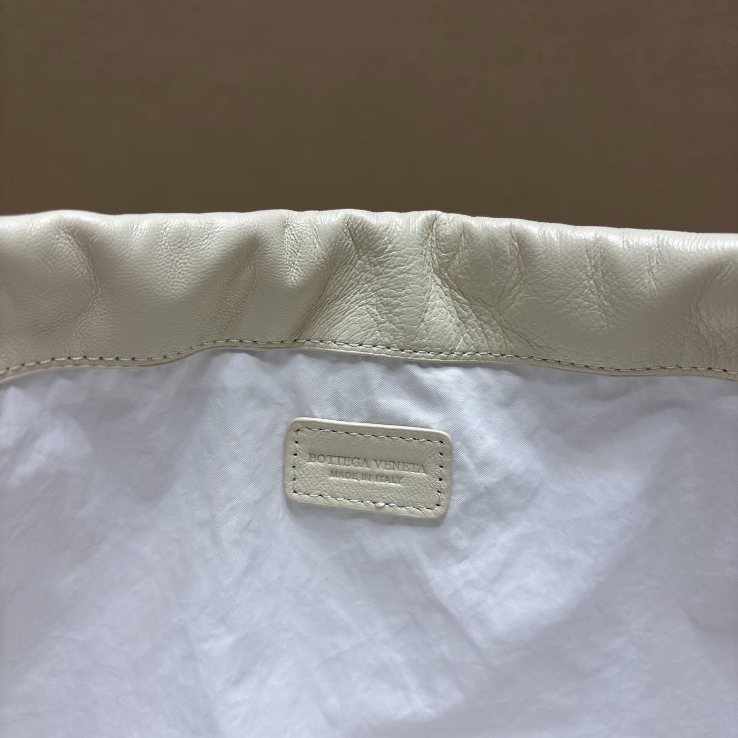 顶级🅿️1218 抽绳デザインのDustbag - スタイリッシュで軽量なバッグ