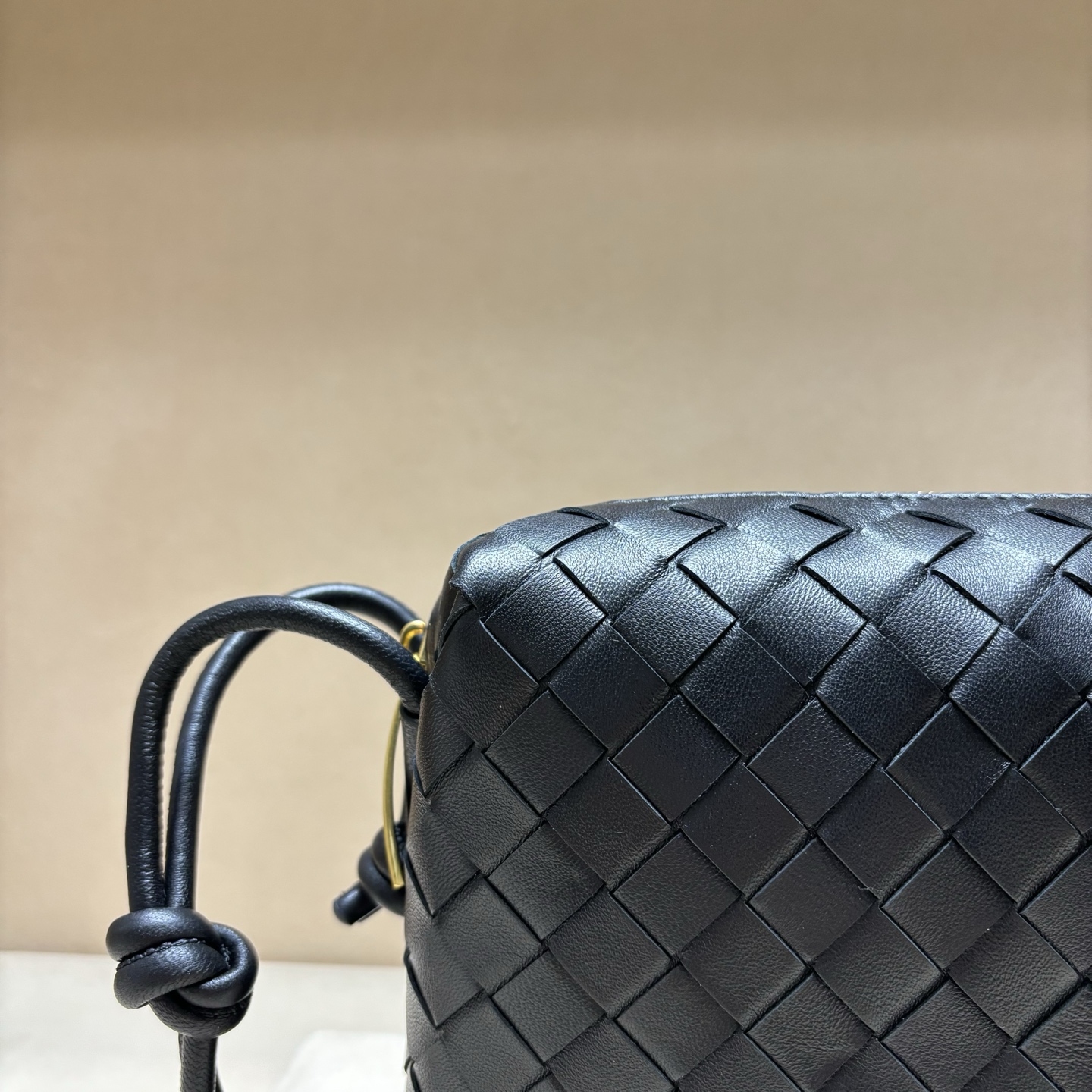 顶级1155 編み込み小方包 軽量で大容量