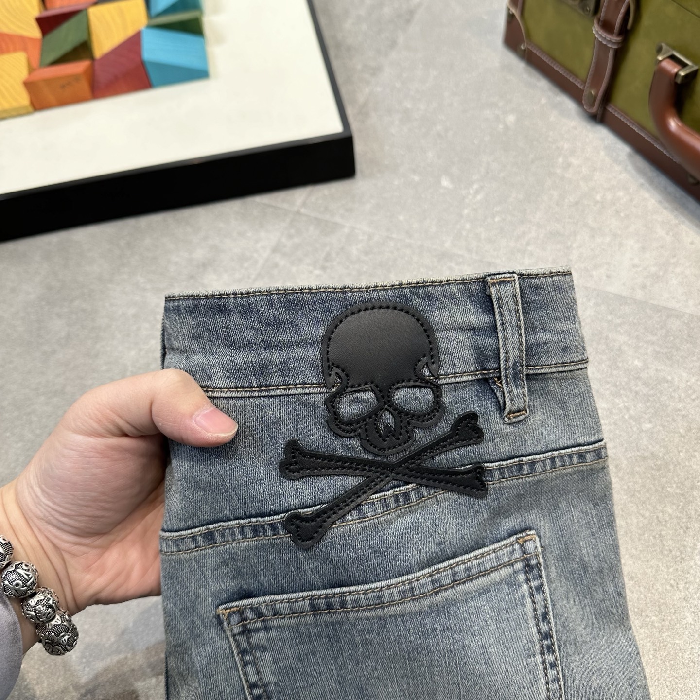 Mastermind Japan 2025SS Men’s Mono-Cowjacks: High-Grade Water-Washed Denim Collection Launch - 图片 8