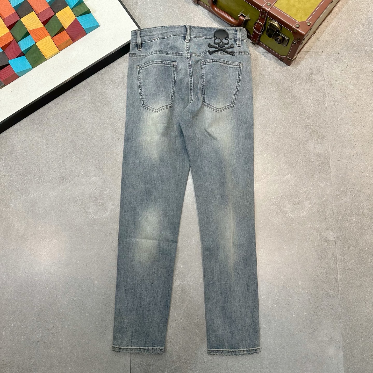 Mastermind Japan 2025SS Men’s Mono-Cowjacks: High-Grade Water-Washed Denim Collection Launch - 图片 9