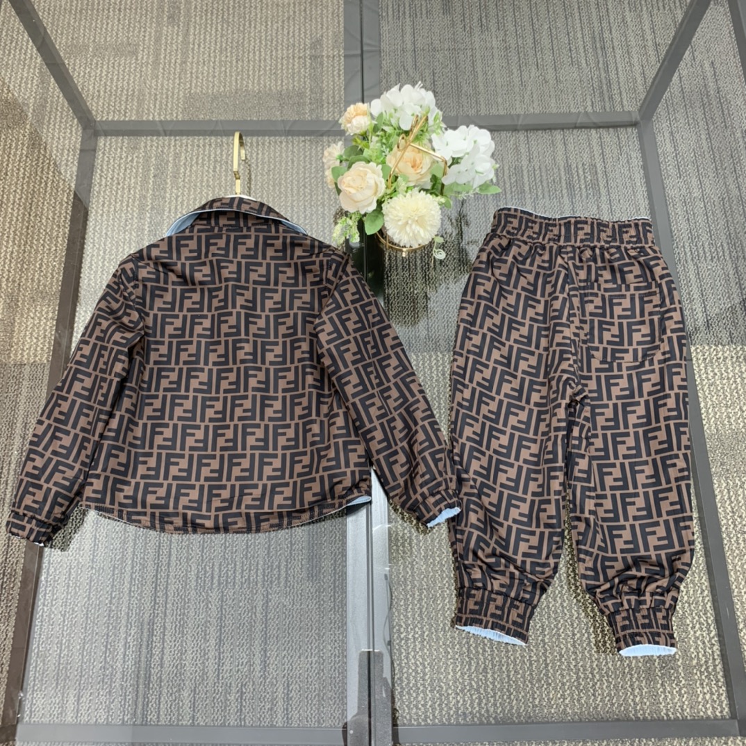 芬迪 Fendi 高级成衣风衣外套及大衣服饰 #E421E4EF 8
