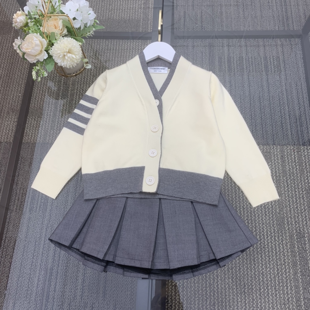 Special Inventory: Children’s Knit Suits, College Fowl Material, Hand Comforts, Classic Cash - 图片 1