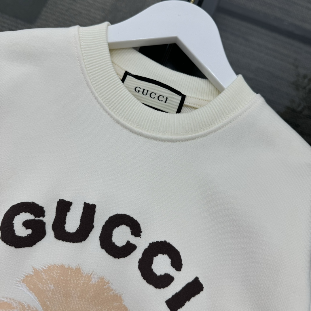 古驰 Gucci 高级成衣风衣外套及大衣服饰 #B56972A6 3
