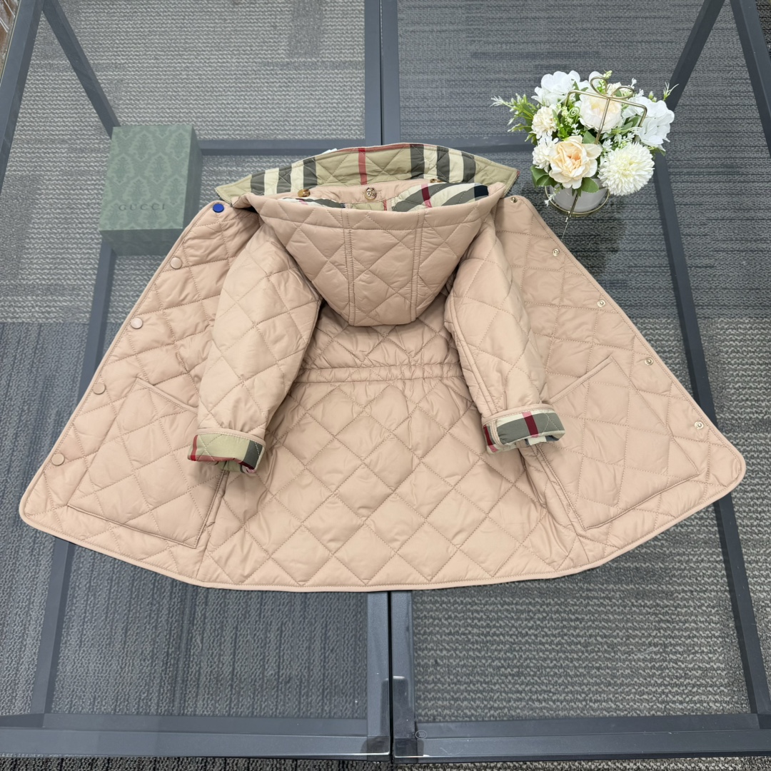 Burberry Haute Couture Haute Couture Ready-to-Wear Ref.5FF8A02E 8