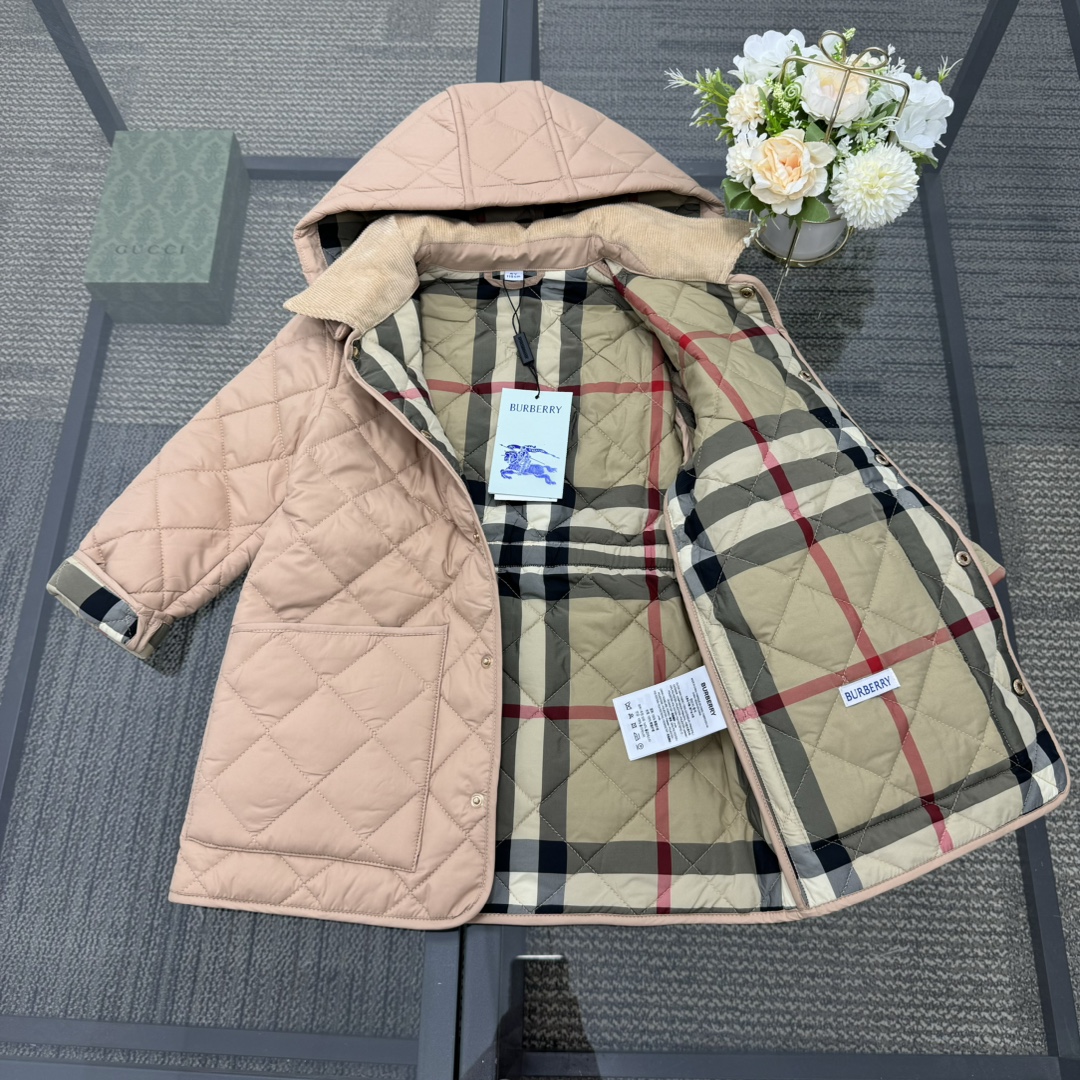 Burberry Haute Couture Haute Couture Ready-to-Wear Ref.5FF8A02E 5