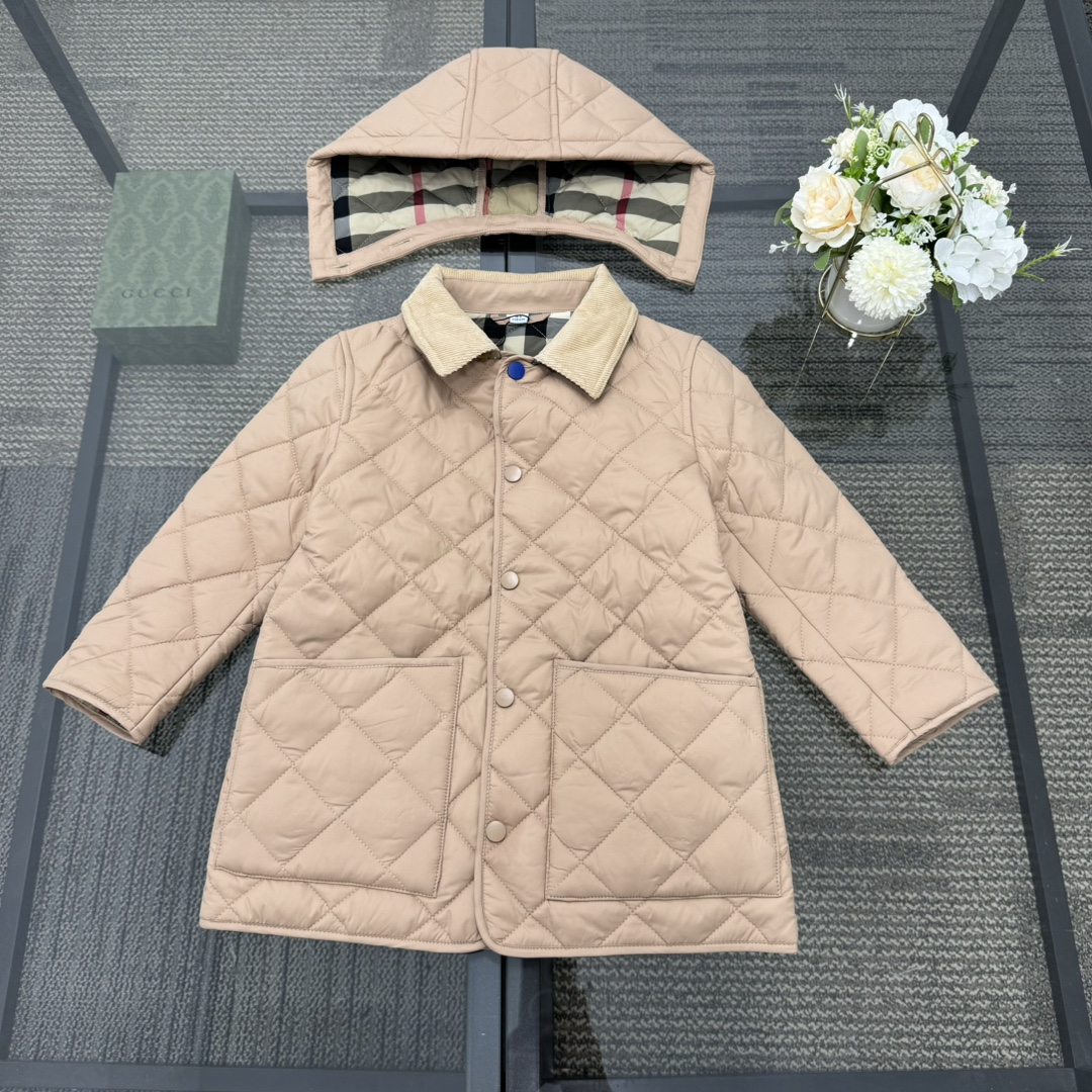 Burberry Haute Couture Haute Couture Ready-to-Wear Ref.5FF8A02E 9