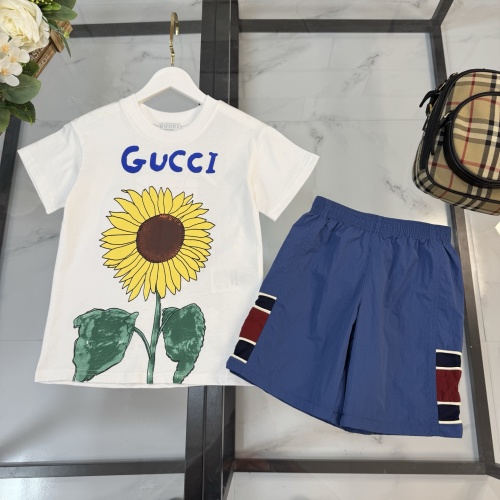 Gucci Kids Sunflower Print T-Shirt & Shorts Set - Designer Comfort 1 Gucci Kids Sunflower Print T-Shirt & Shorts Set - Designer Comfort