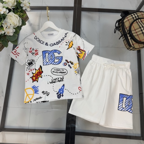 Dolce & Gabbana Kids' White Graphic Print T-Shirt & Shorts Set 1 Dolce & Gabbana Kids' White Graphic Print T-Shirt & Shorts Set