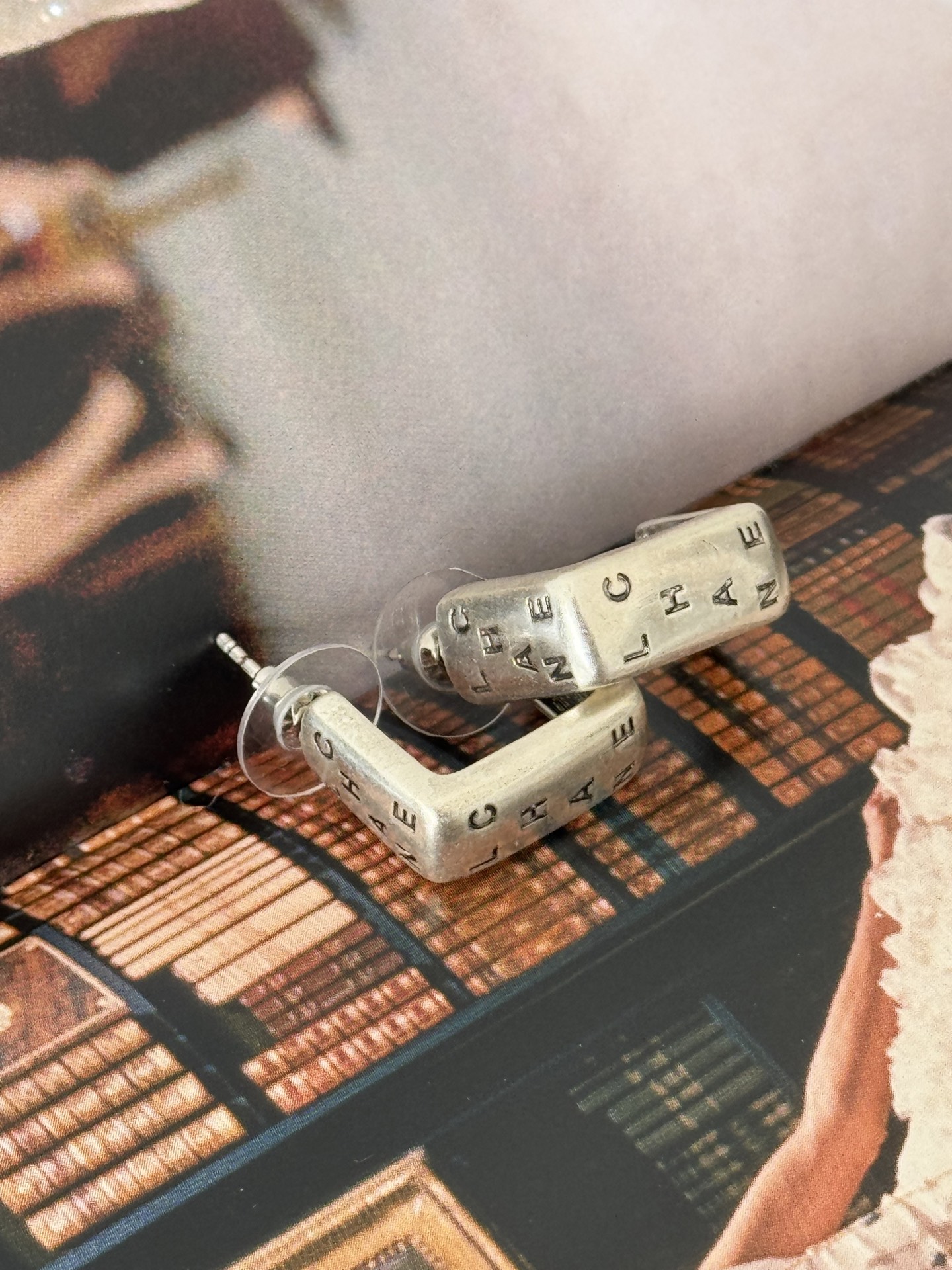 i1742043550879 4270 0 0