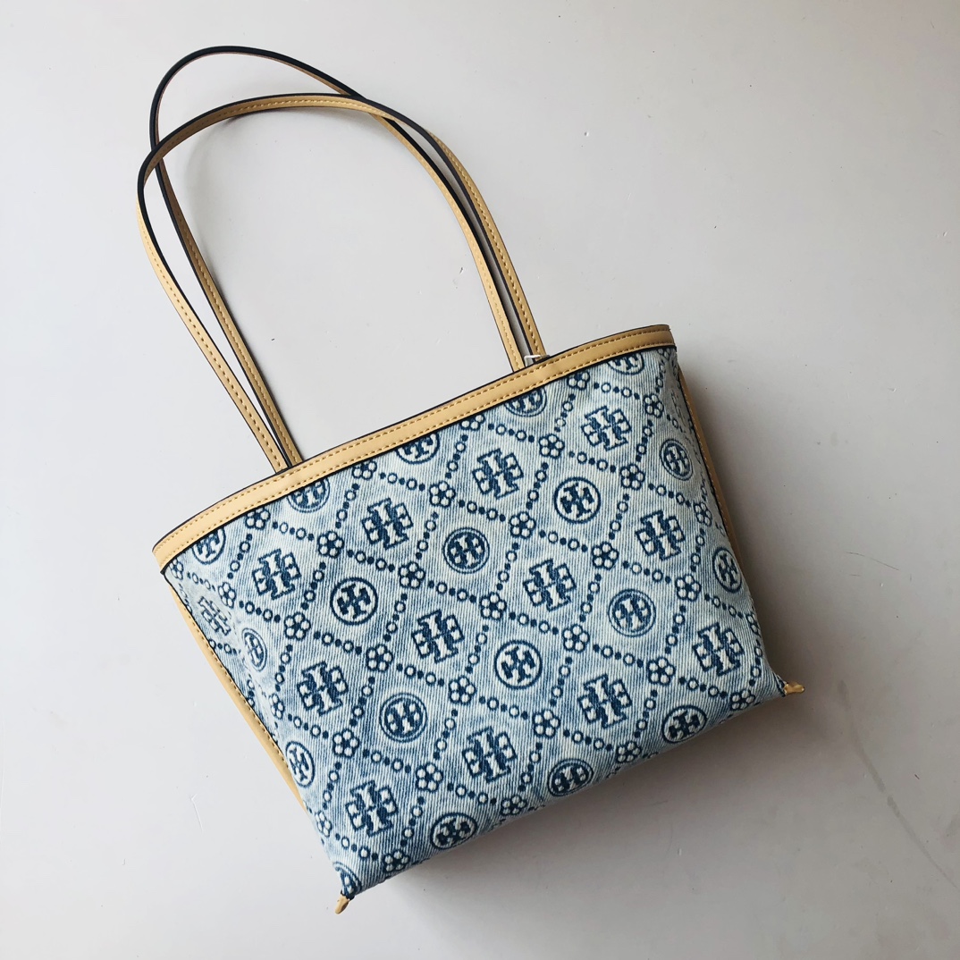 Tory Burch ～ T Monogram 图案 精选面料 轻松打造 怀旧风 魅力隽永又风格独具
