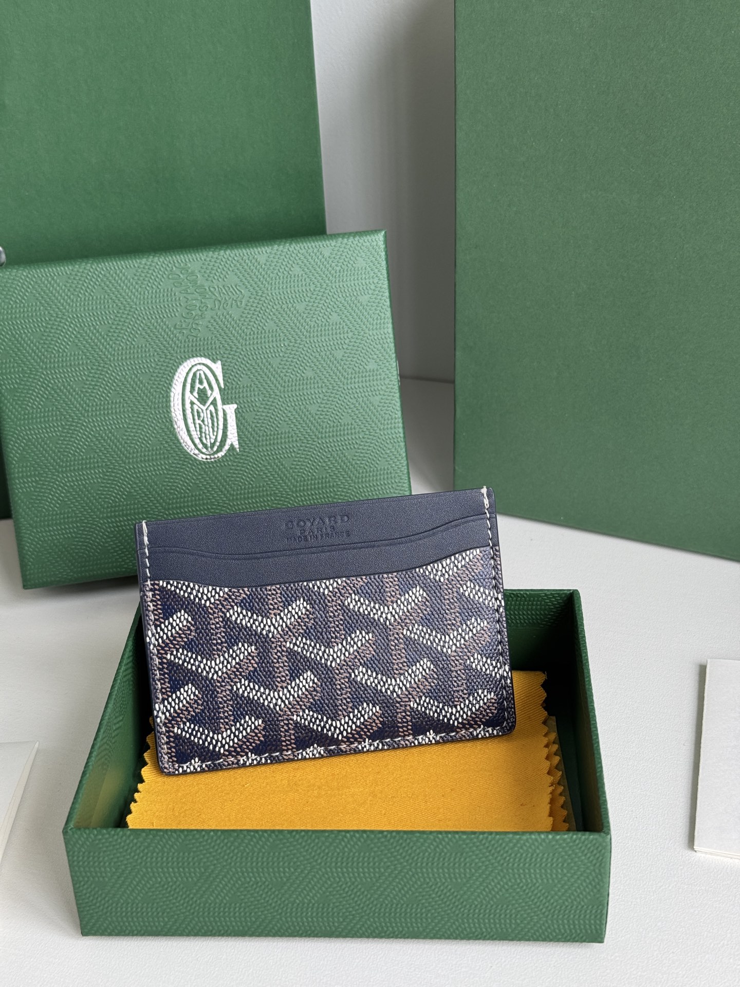 GOYARD カードケース ミニデザイン コンパクトで便利