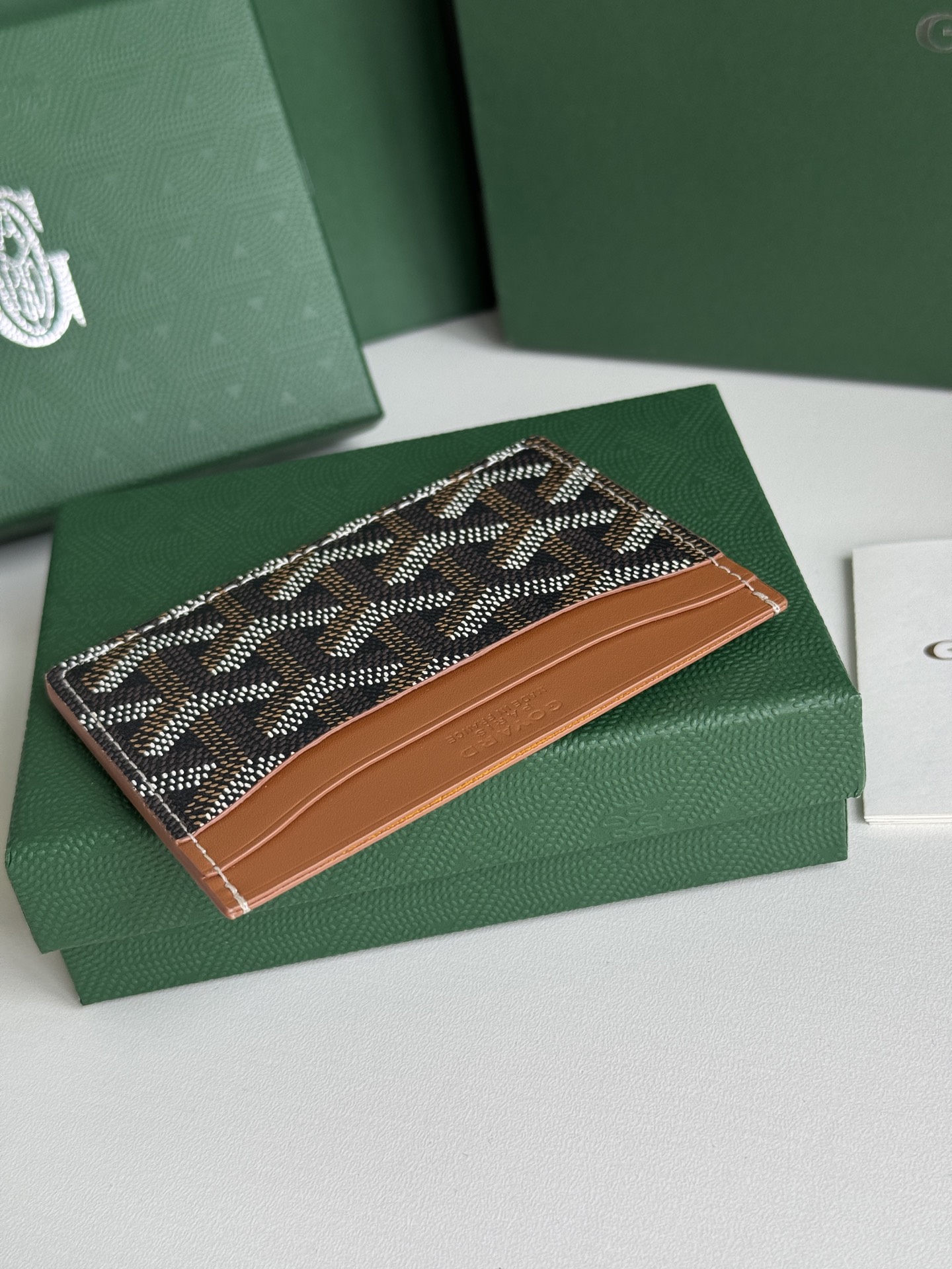 GOYARD カードケース ミニサイズ コンパクトデザイン