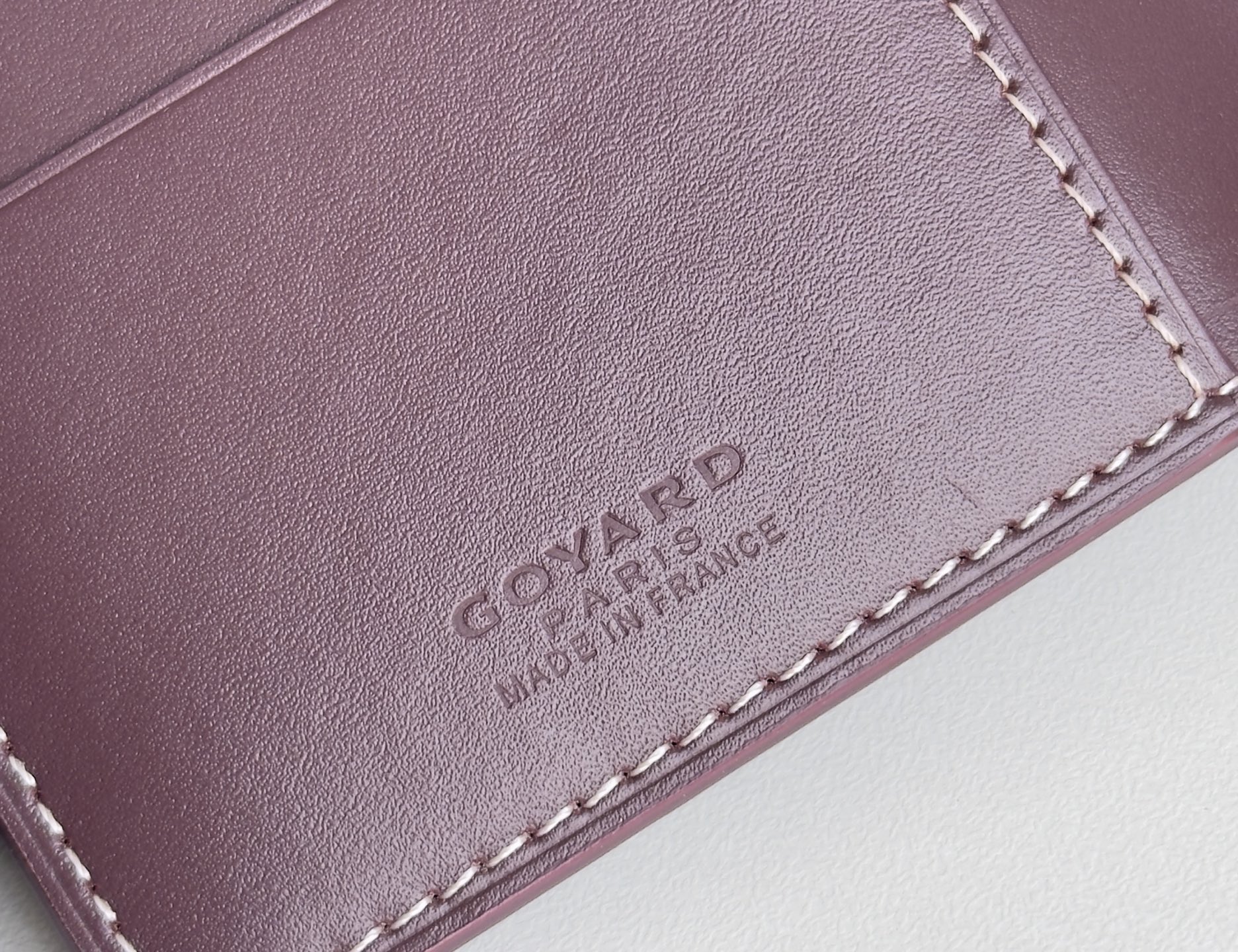 戈雅家 经典款护照夹 - 旅行に最適な多機能収納