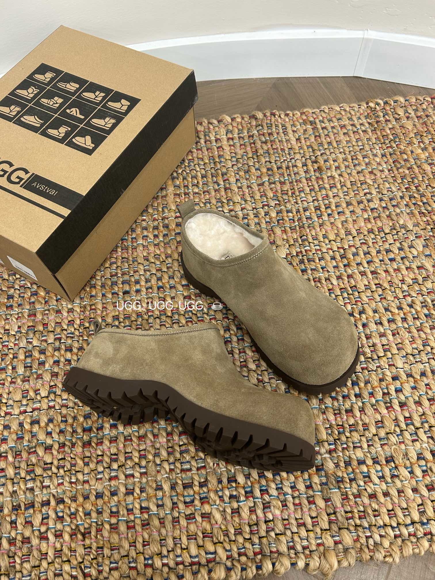 🌹2025UGG土豆内增高,size:35-40.一秒上街 秋冬季必入绝对踩屎感超强·宽脚掌最爱 贼显瘦