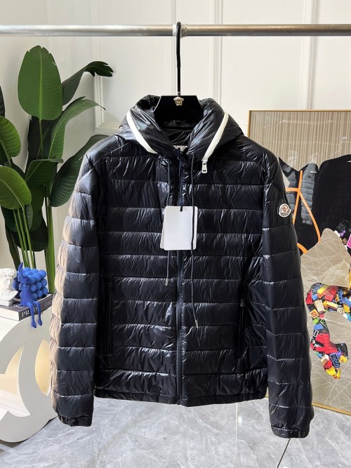 Moncler 2024ss Down Jacket: Waterproof, Warm, and Stylish Design 1 Moncler 2024ss Down Jacket: Waterproof, Warm, and Stylish Design
