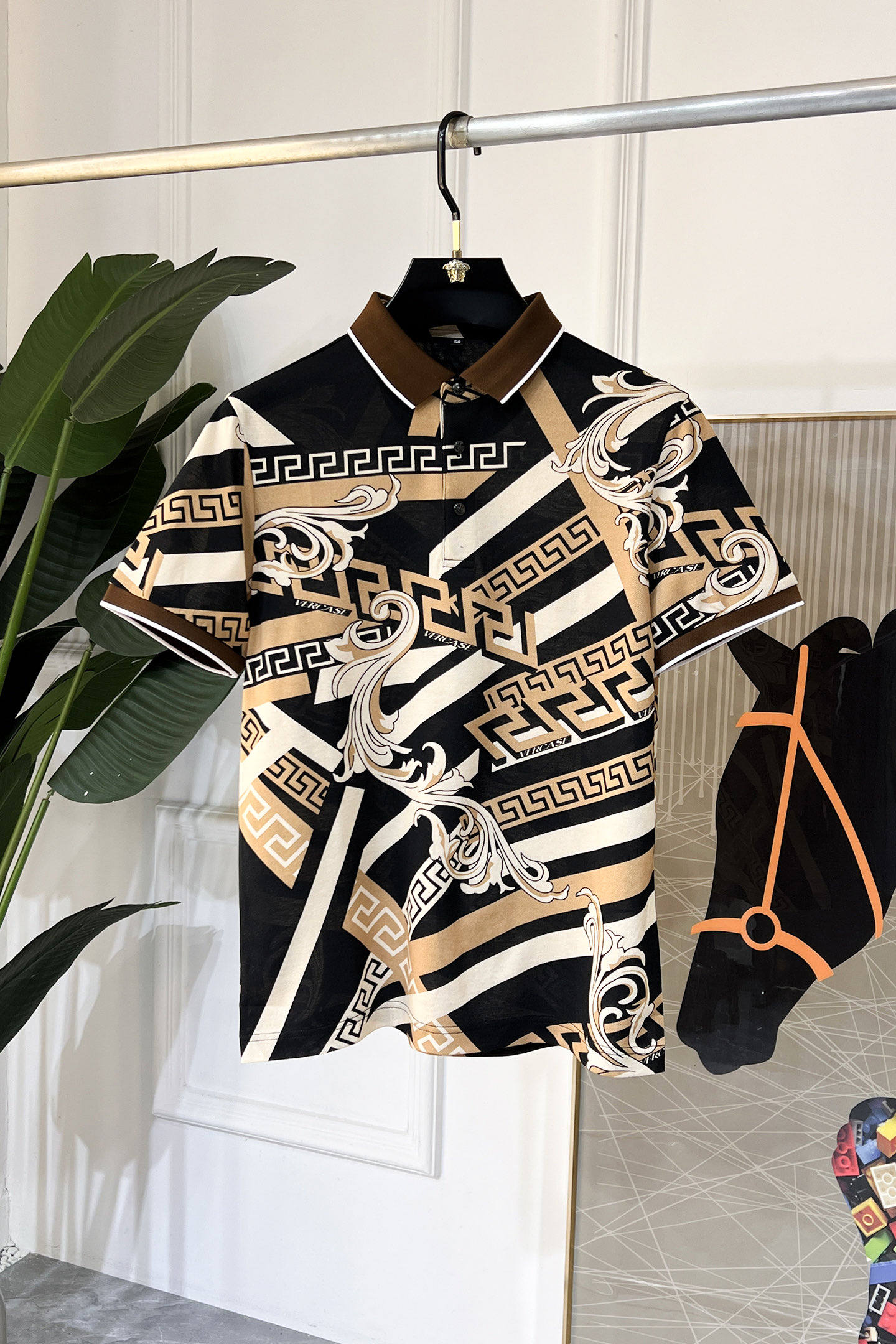 Versace Men's Printed Polo Shirt - Short Sleeve, Double Mercerized Cotton 2 i1738640800334 8737 0 0