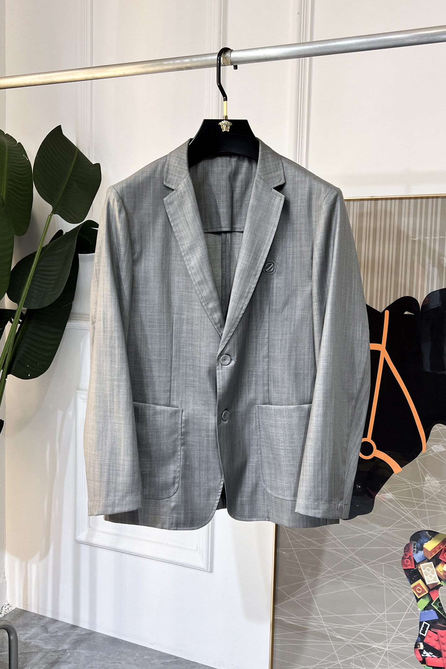 NO:116292,Jenya - 2025ss New Year Spring Fashion Spring Fashion Big Shot Casual Shirt Suit Jacket The most fashionable and simple design, atmospheric and decent, highlighting exquisiteness in a casual manner. Fabric This technology customized polyester fiber fabric is not a traditional design, it looks more young and fashionable. Details are very particular. The upper body effect is a regular style but the tailoring is very special. The effect is not loose or slim. It is moderate. No matter how fat and thin you wear it, there are different styles and sizes 48-56, zegna, jackets & coats, business suit, alexander wang19860909杰尼娅 - 2025ss贺岁款春装大爆款休闲麻料西装外套 最为时尚简约设计,大气得体,随意中凸显精致.面料 此款科技定制聚酯纤维面料, 不是传统的设计 更加显得年轻时尚 细节 非常讲究 上身效果属于常规款但是剪裁非常特别 效果并不是宽松 也不是修身 属于适中 无论胖瘦穿上身 都有不同的风格尺码48-56,,zegna,jackets & coats,business suit,alexander wang,Men's clothing