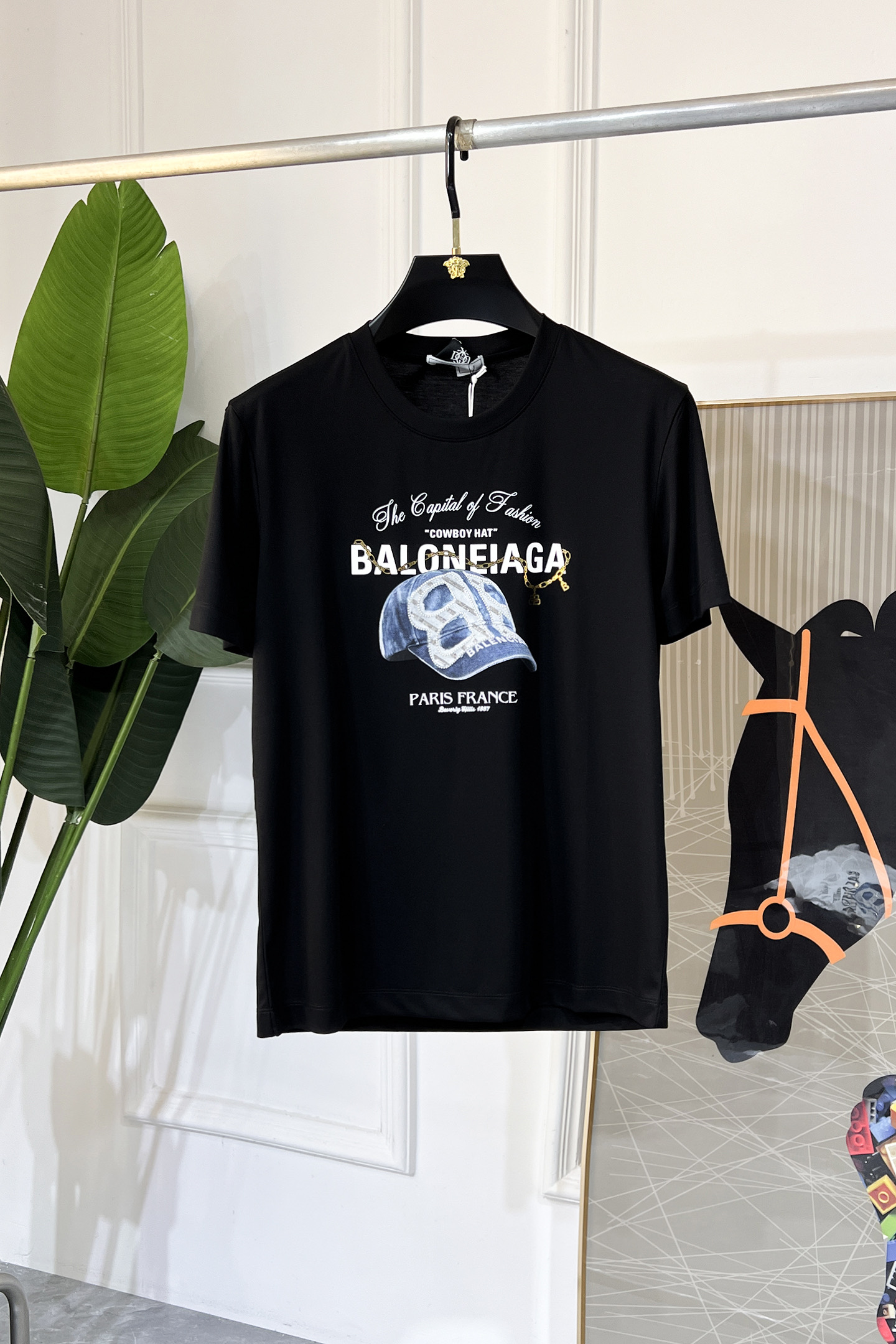 NO:117676,Balenciaga - 2025ss Snake Year New Year Spring and Summer Boutique Short-sleeved T-shirts for Spring and Summer Official Website Synchronization High-end Quality Customized Top Mercerized Cotton Fabrics, Top Large Factory 1:1 Production, Fashionable Brand Heavy Crafts Logo Design, Soft and Delicate Hands, Comfortable Skin-friendly and Casual, Very Good Body, Handsome, Handsome, Handsome, Handsome, Handsome, Handsome, Handsome, Handsome, Handsome, Handsome, Handsome, Handsome, Handsome, Handsome, Handsome, Handsome, Handsome, Handsome, Handsome, Handsome, Handsome, Handsome, Handsome, Handsome, Handsome, Handsome, Handsome, Handsome, Handsome, Handsome, Handsome, Handsome, Handsome, Handsome, Handsome, Handsome, Handsome, Handsome, Handsome, Handsome, Handsome, Handsome, Handsome, Handsome, Handsome, Handsome, Handsome, Handsome, Handsome, Handsome, Handsome, Handsome, Handsome, Handsome, Handsome, Handsome, Handsome, Handsome, Handsome, Handsome, Handsome, Handsome, Handsome, Handsome, Handsome, Handsome, Handsome, Handsome, Handsome, Handsome, Handsome, Handsome, Handsome, Handsome, Handsome, Handsome, Handsome, Handsome, Handsome, Handsome, Handsome, Handsome, Handsome, Handsome, Handsome, Handsome, Handsome, Handsome, Handsome, Handsome, Handsome, Handsome, Handsome, Handsome, Handsome, Handsome, Handsome, Handsome19860909巴黎世家- 2025ss蛇年贺岁款春夏精品短袖T恤 官网同步 高端品质 定制顶级丝光棉面料,顶级大厂1:1制作,时尚大牌重工艺logo设计,手感柔软细腻 穿着亲肤舒适 百搭休闲 上身非常赞 帅气 潮男必备品 尺码M-3XL(模特175/145斤穿L),,balenciaga,T-shirt,tees，t-shirt,alexander wang,Men's clothing