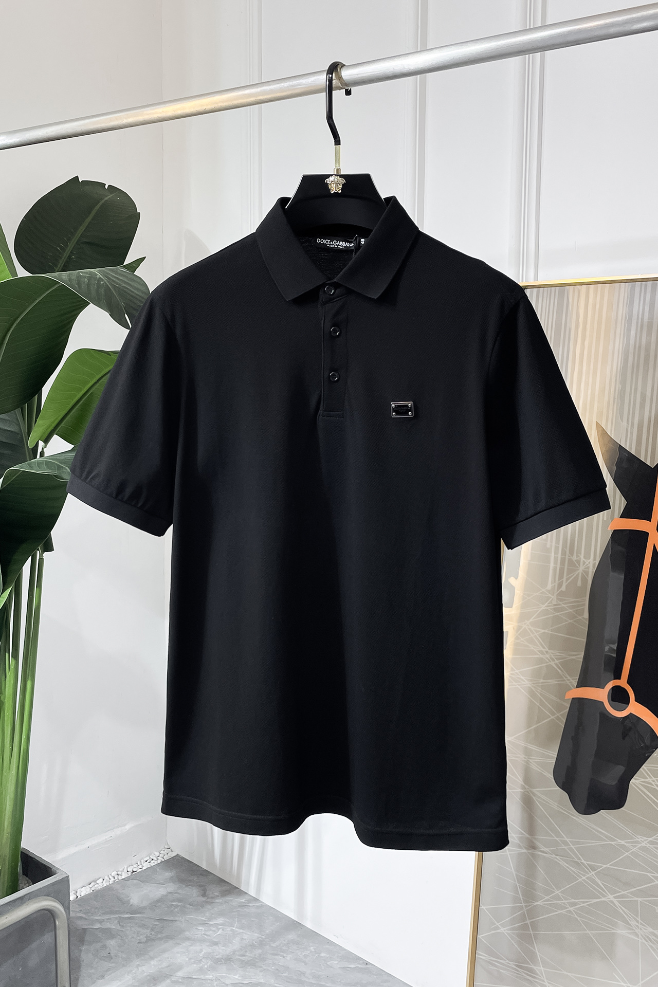 NO:523178,DG - 2025ss Spring and Summer New Polo Collar Short Sleeve Series. Selected high-quality bead floor cotton fabric, fashionable brand element logo design, excellent upper body style, delicate, comfortable and breathable fabric, super beautiful and stylish men's must-have style!  Size 44-54 Maximum wear 200 catties!  ,T-shirt,alexander wang19860909DG - 2025ss春夏新款polo领短袖系列.精选优质珠地棉面料,时尚大牌元素logo设计,上身版型超赞,面料细腻舒适透气,随意搭配都超级好看时尚型男必备款哦！尺码44-54 最大穿200斤！,,T-shirt,alexander wang,Men's clothing