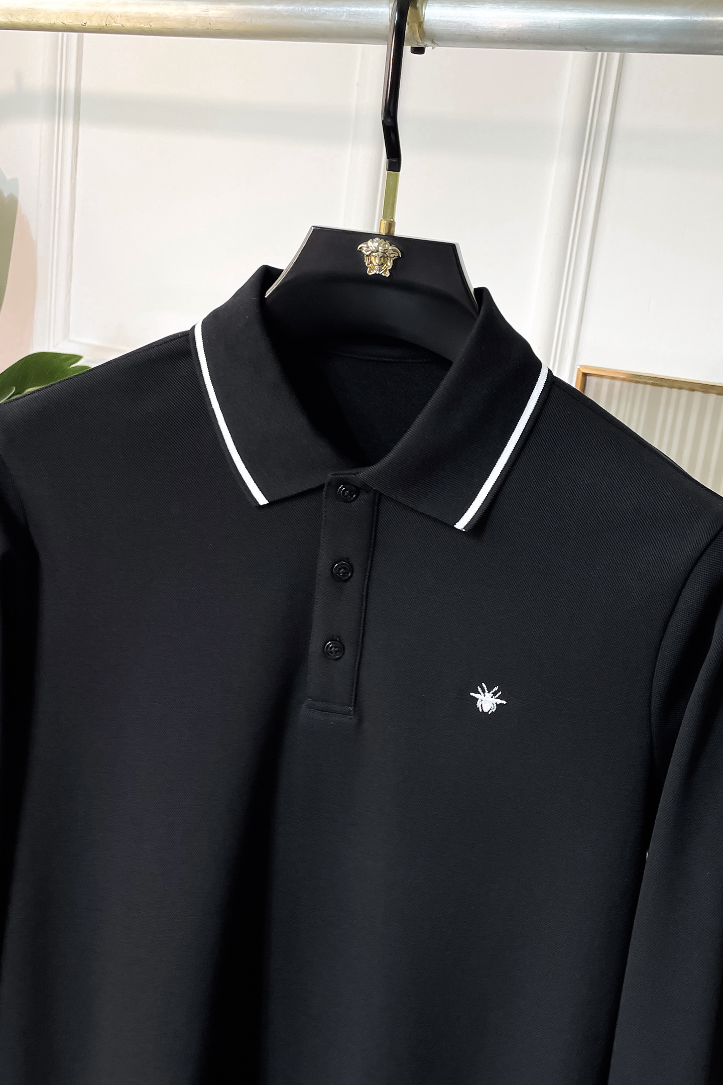 Dior Men's Black Long Sleeve Polo Shirt with Embroidered Logo 7 i1755497336506 6861 0 5