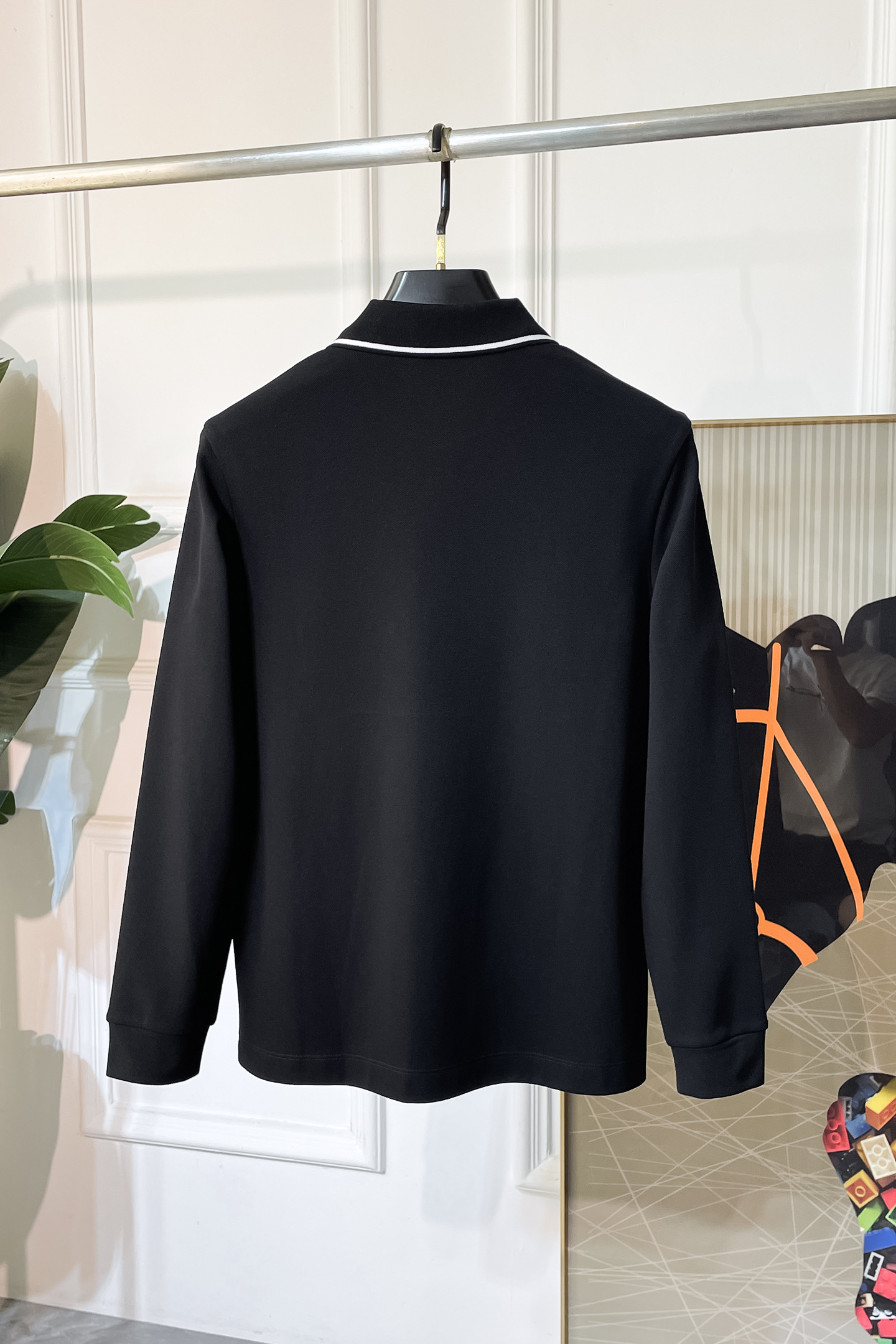 Dior Men's Black Long Sleeve Polo Shirt with Embroidered Logo 3 i1755497337887 5274 0 3