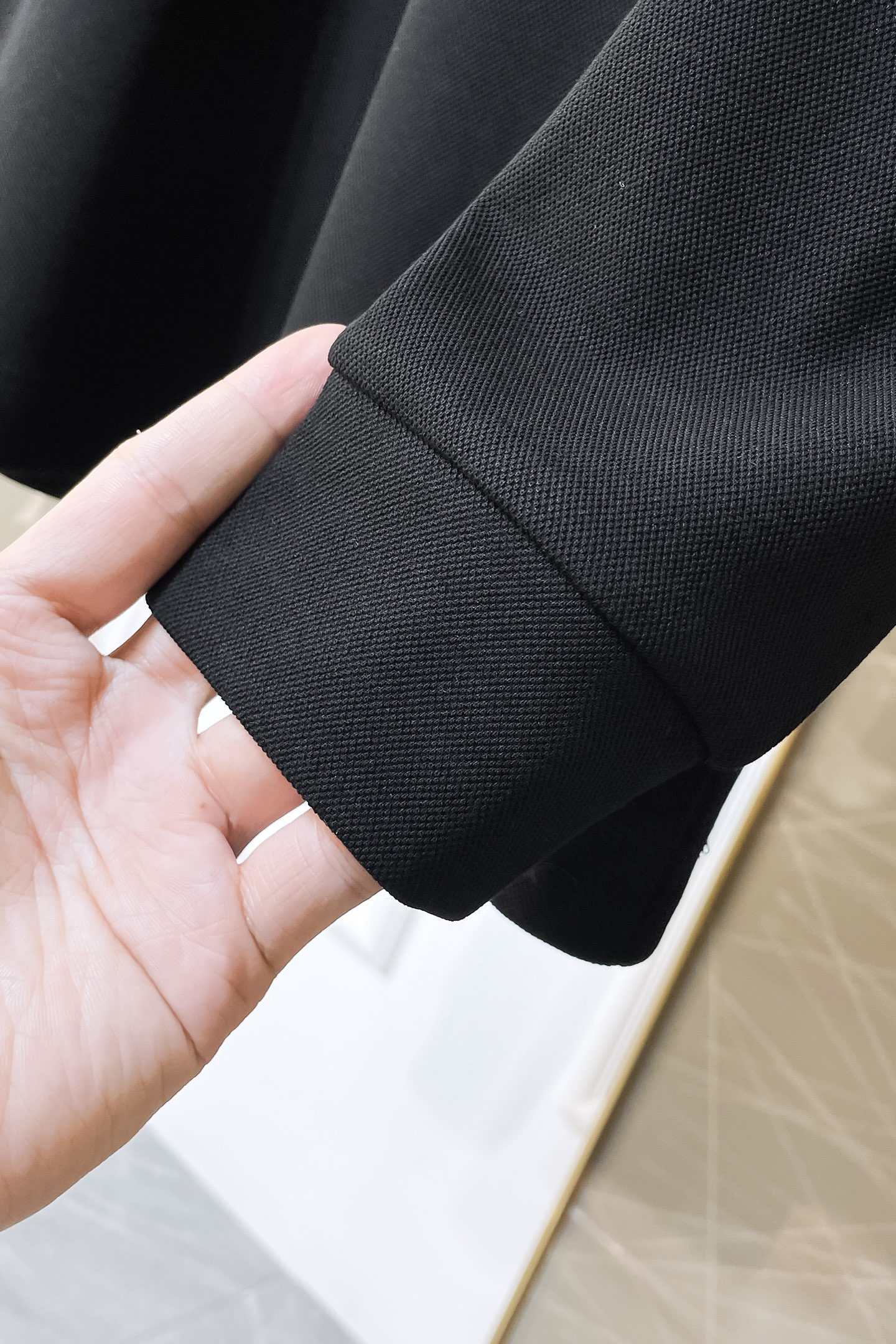 Dior Men's Black Long Sleeve Polo Shirt with Embroidered Logo 11 i1755497337894 3740 0 9
