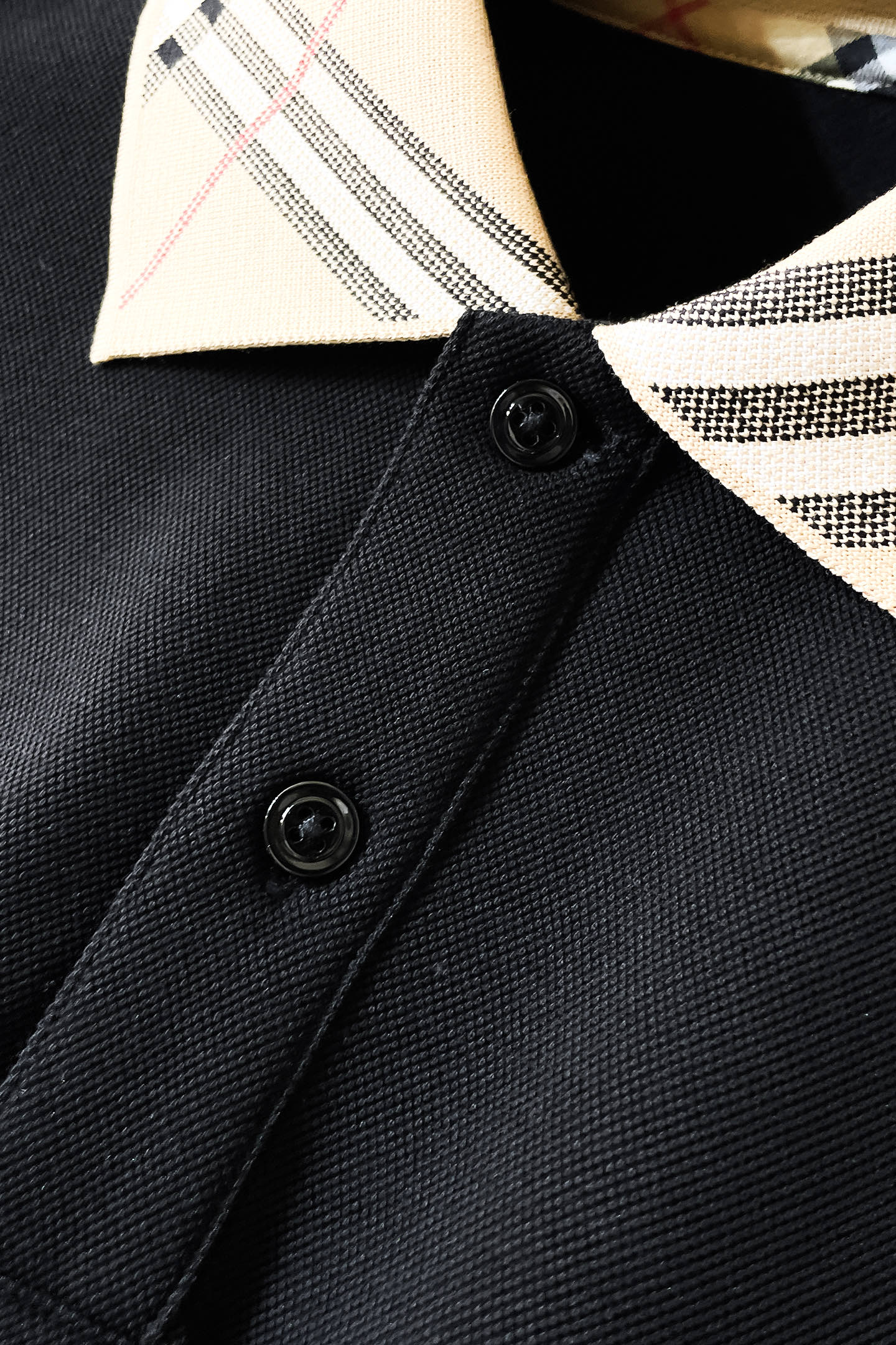 Burberry Long Sleeve Polo Shirt - Classic Check Collar, Men's Fashion 10 i1755497591018 6124 0 8