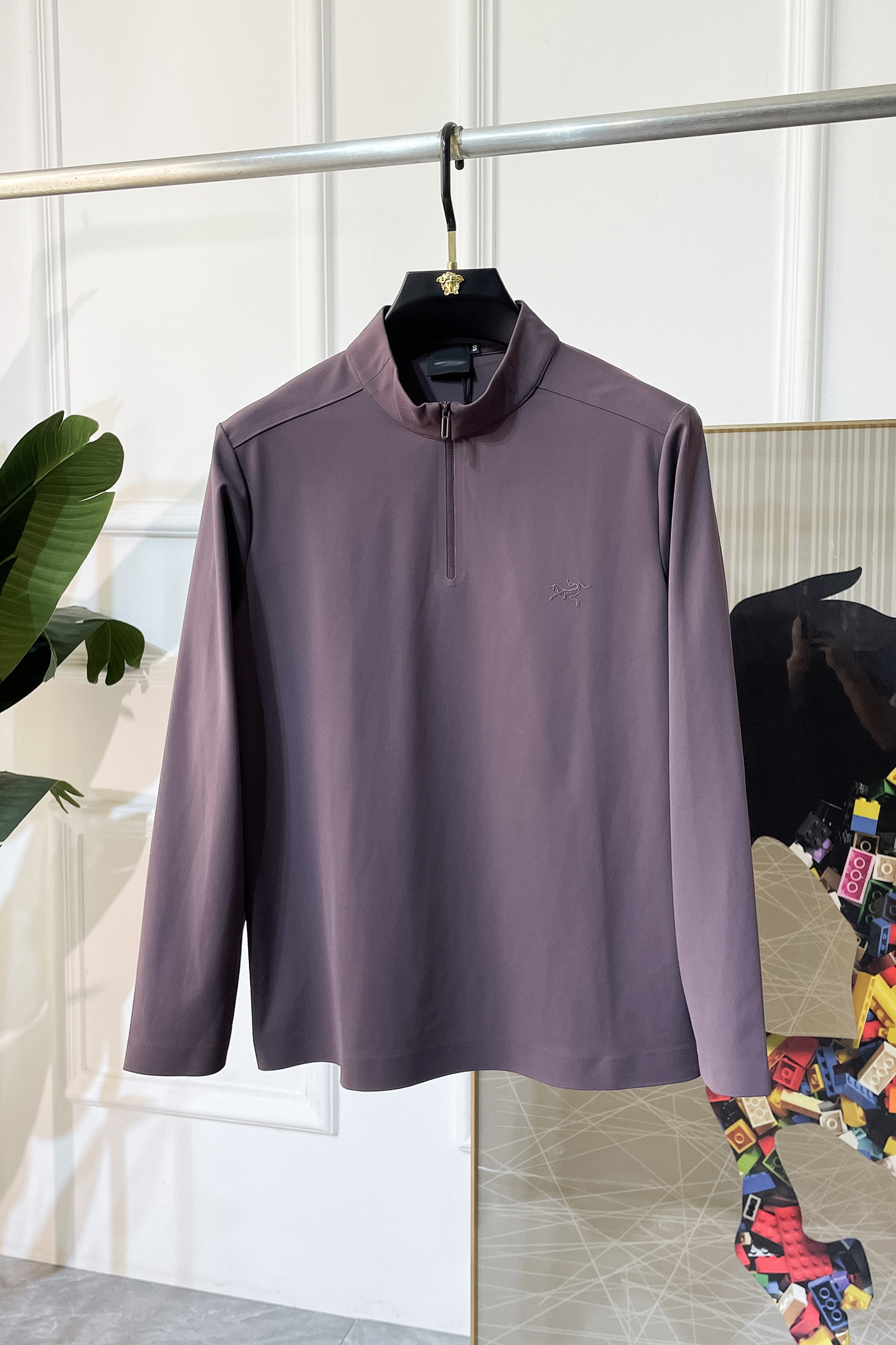 NO:523171,Archaeopteryx - 2025ss autumn outfit, a big hit outdoor sports long-sleeved T-shirt, using customized high-end cotton fabric, fashionable brand element logo design, soft, delicate, comfortable and warm, made with multiple craftsmanship, a basic base shirt is indispensable for men's wardrobe. It can be matched with various clothing anytime and anywhere to meet your daily life needs. The clothes design is simple but not simple. Dear, hurry up and buy it. Standard version size M~3XL, maximum wearable 200 kilograms!  ,arc'teryx,tees,t-shirt,alexander wang19860909始祖鸟 - 2025ss秋装大爆款户外运动长袖T恤,采用定制高级棉面料 时尚大牌元素logo设计,柔软细腻舒适保暖,多重工艺制作,男人的衣柜都少不了基础打底衫 随时随地都可以拿来搭配各种服饰 满足您日常生活需求 ,衣服设计简约而不简单 , 亲们赶紧入手 标准版型 尺码M~3XL 最大可穿200斤！,arc'teryx,tees，t-shirt,alexander wang,Men's clothing