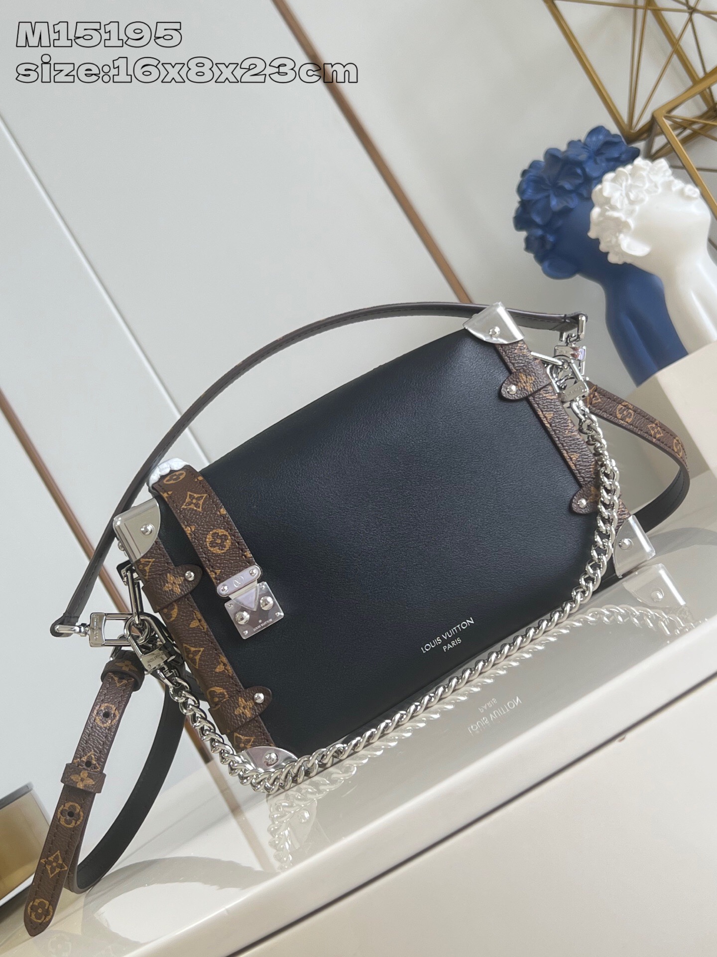 Louis Vuitton Side Trunk Vibe Bag, Leather, Black, 16 x 8.5 x 23.5 cm 2 i1756835497740 7548 0 0