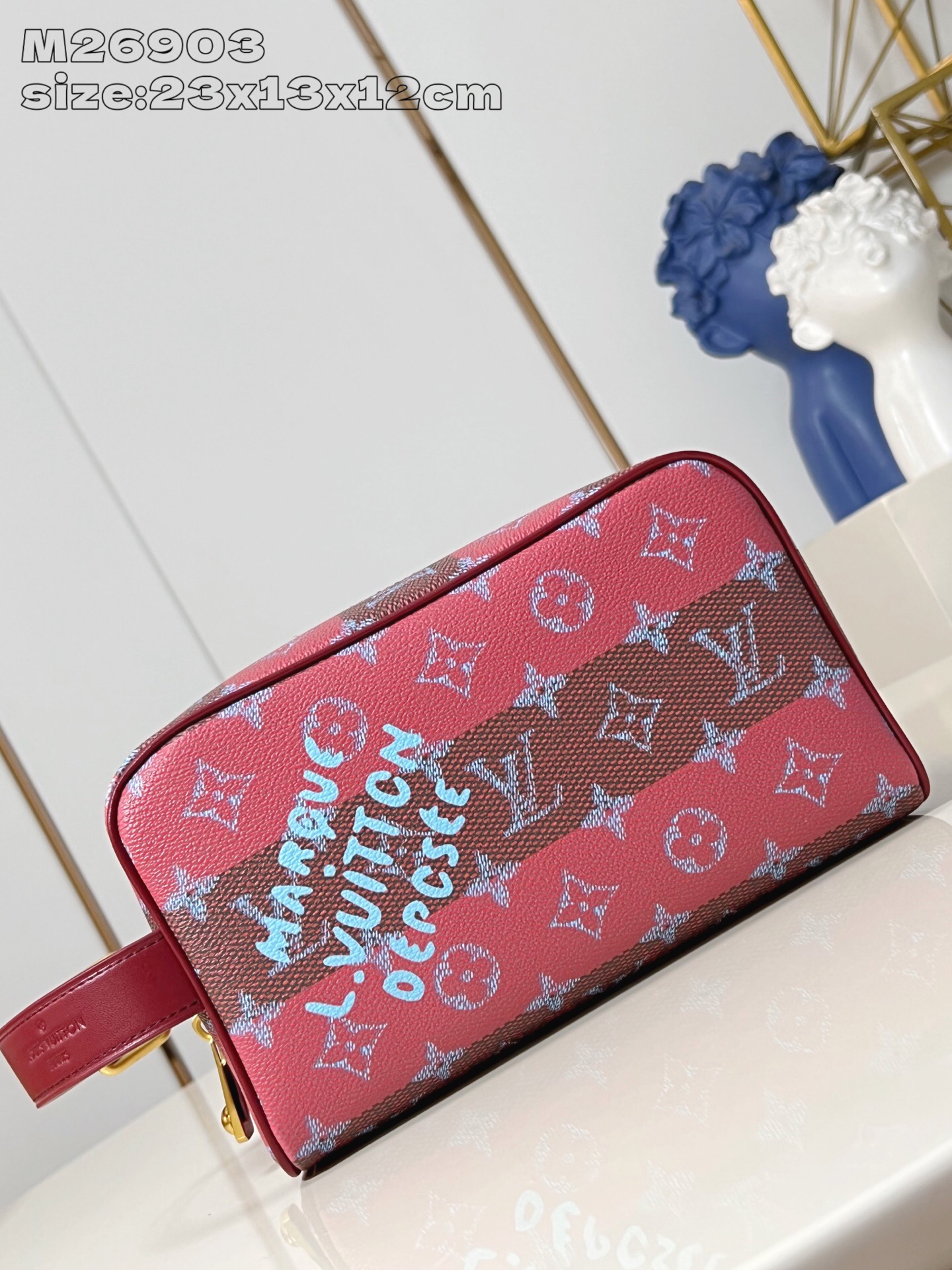 Louis Vuitton Monogram Locker Dopp Kit - Travel Companion, 23 x 13 x 12 cm 2 i1758223014848 2140 0 0