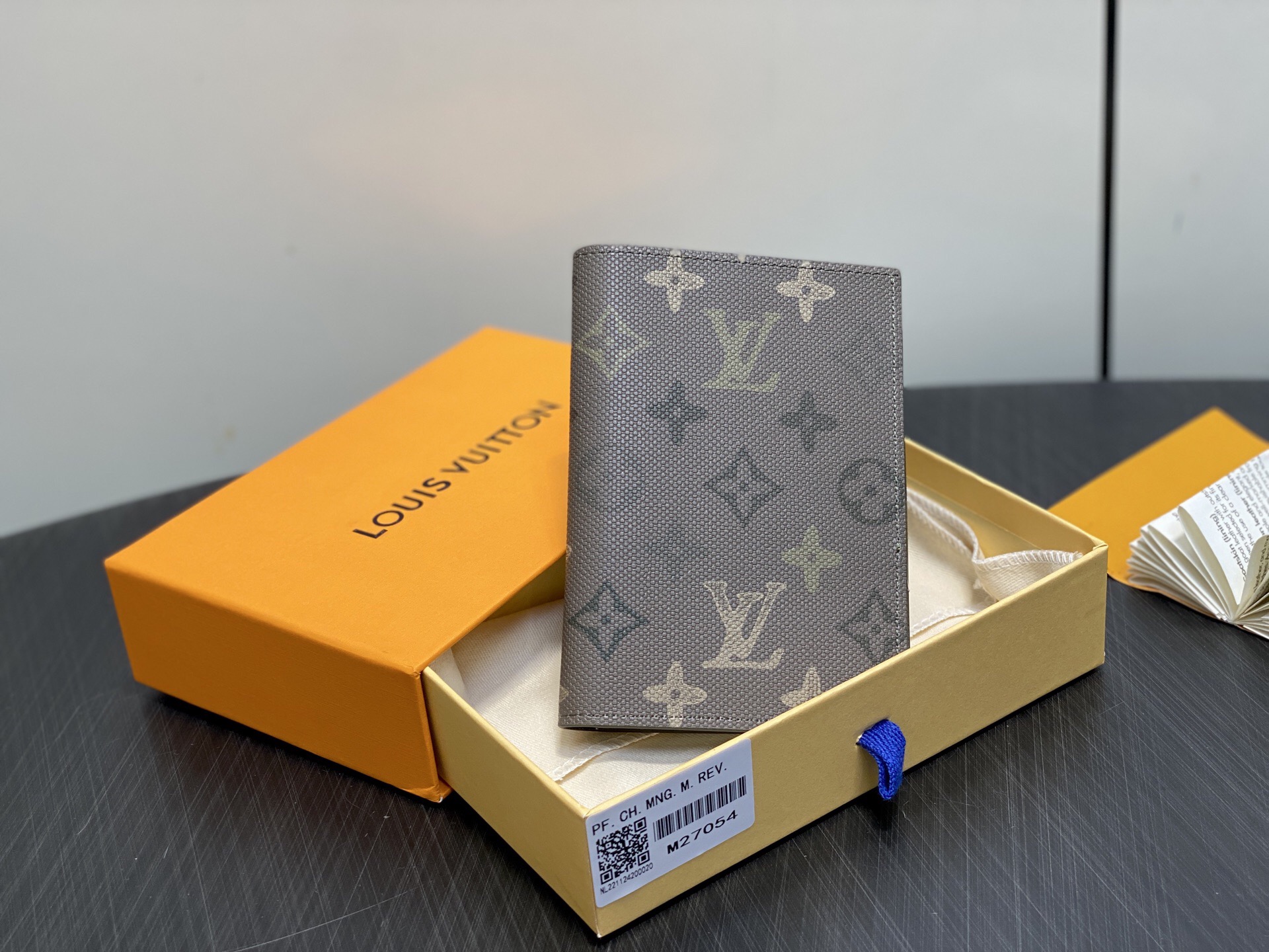 LV Style Beige Leather Passport Cover Lookbook Reference image 1