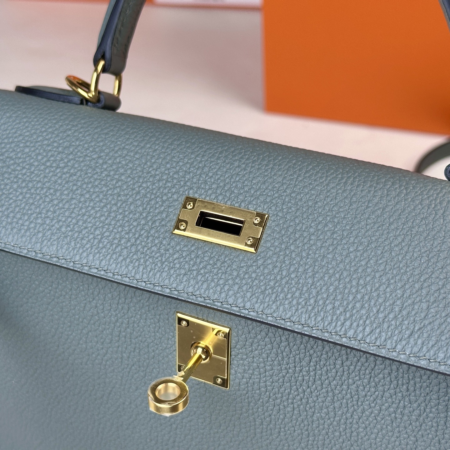 [Hermès Women