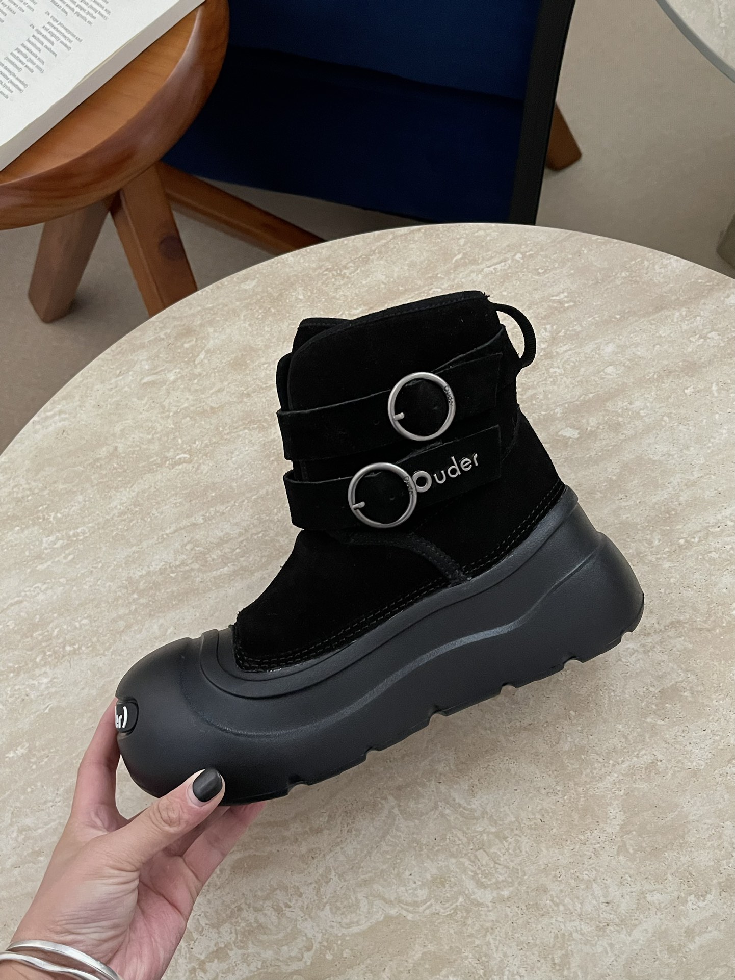 “Adjustable Snow Boots with Classic Big Head Design for Size 35-40” - 图片 7
