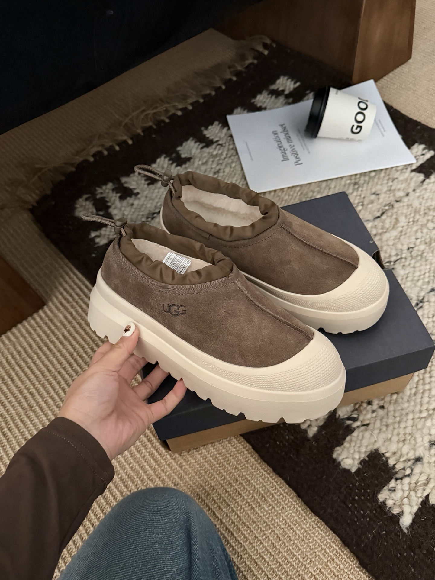 NO:559383,Walnut white sole details., snow boots, boots19860909胡桃木白底细节.,雪地靴,boots,Women's Shoes