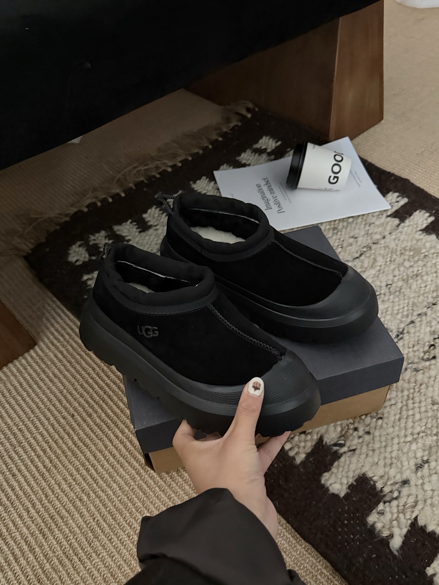 NO:559374,Black black bottom details., snow boots, boots19860909黑色黑底细节.,雪地靴,boots,Women's Shoes