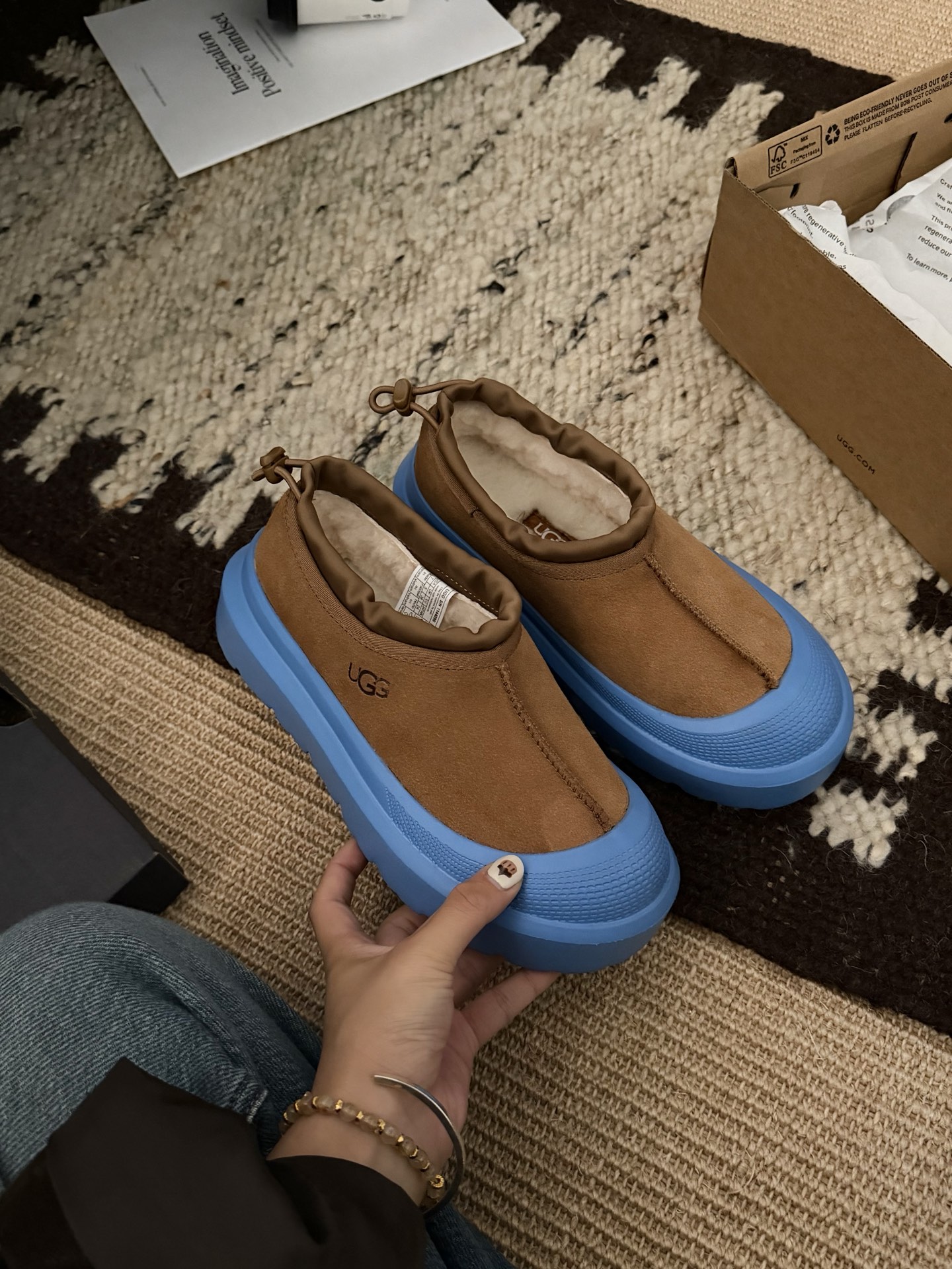 NO:559360,Maroon blue bottom details., snow boots, boots19860909栗色蓝底细节.,雪地靴,boots,Women's Shoes