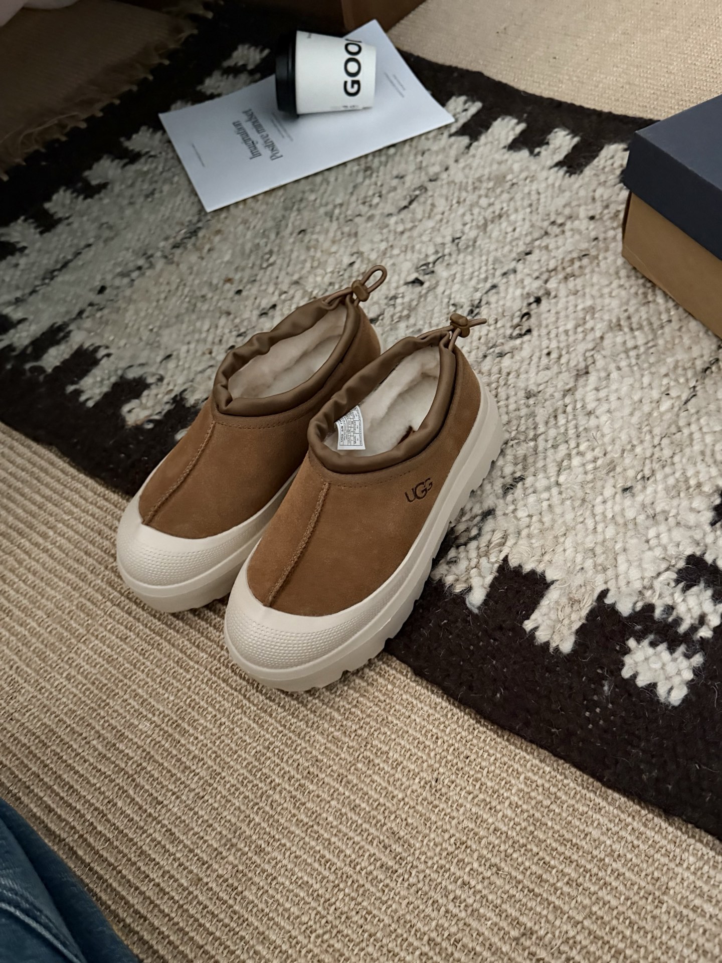 NO:559366,Maroon white sole details., snow boots, boots19860909栗色白底细节.,雪地靴,boots,Women's Shoes