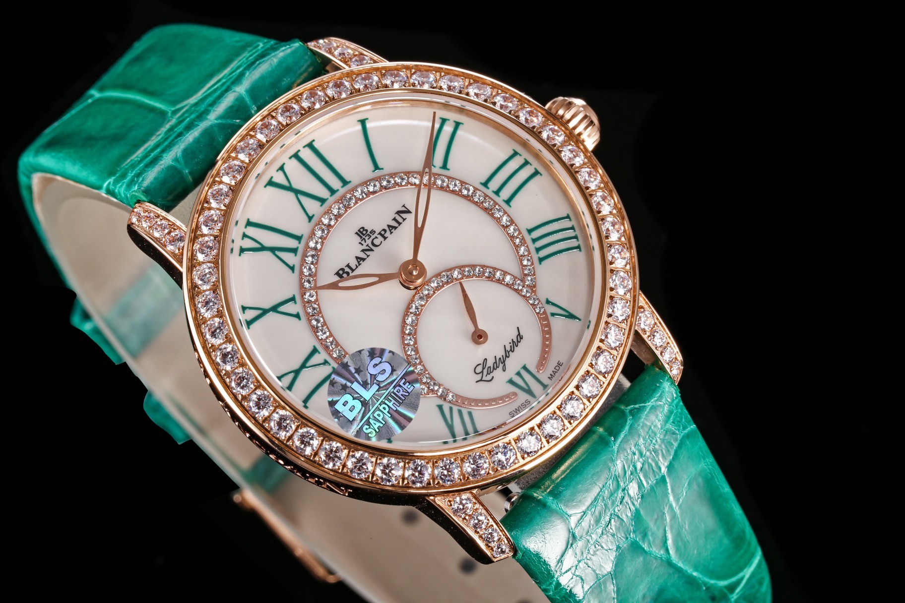 Luxury Diamond Watch: BLS Ladybird Colors Phases de Lune 3661 Diamonds – Review - 图片 3