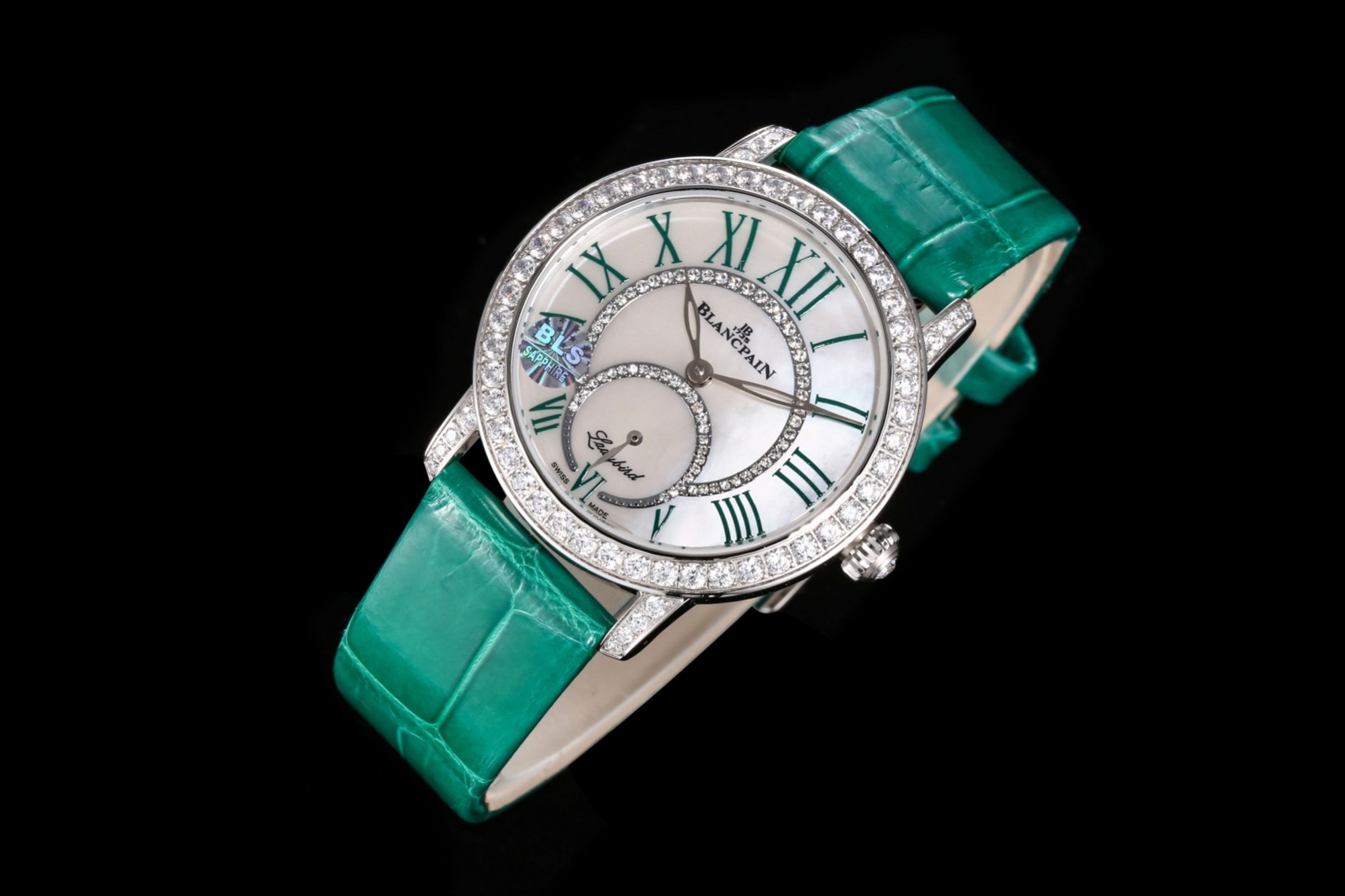 Luxury Diamond Watch: BLS Ladybird Colors Phases de Lune 3661 Diamonds – Review - 图片 6