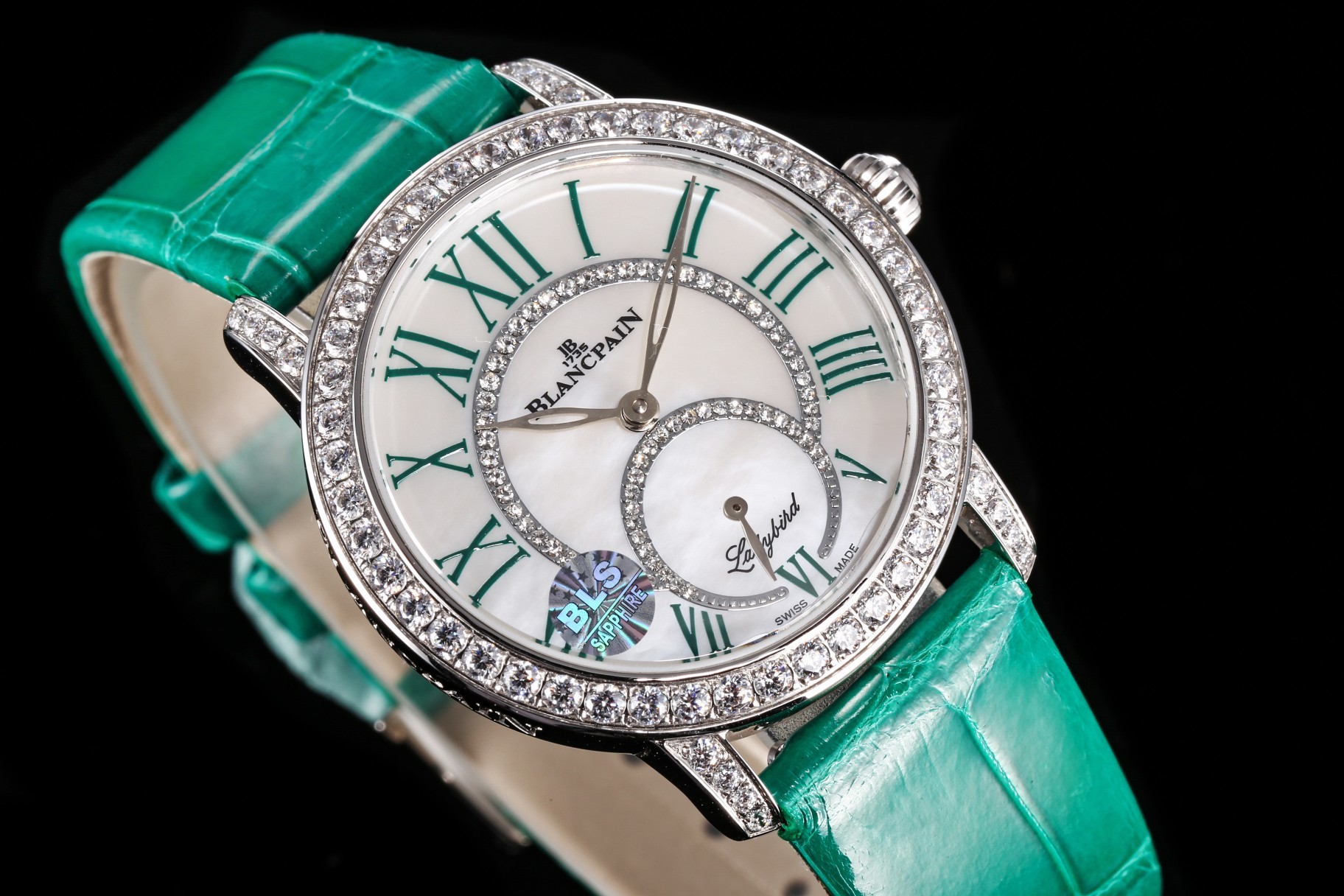 Luxury Diamond Watch: BLS Ladybird Colors Phases de Lune 3661 Diamonds – Review - 图片 4